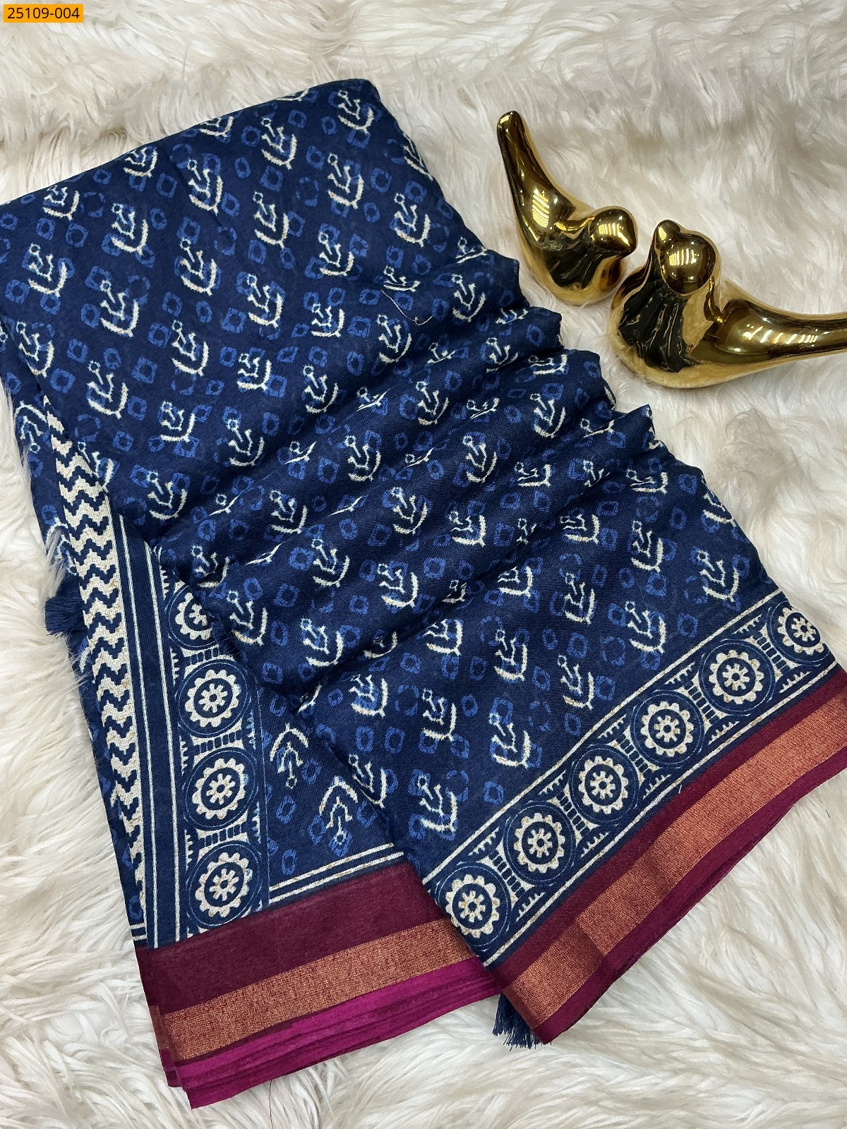 Navy Blue Mulmul Linen Silk Saree