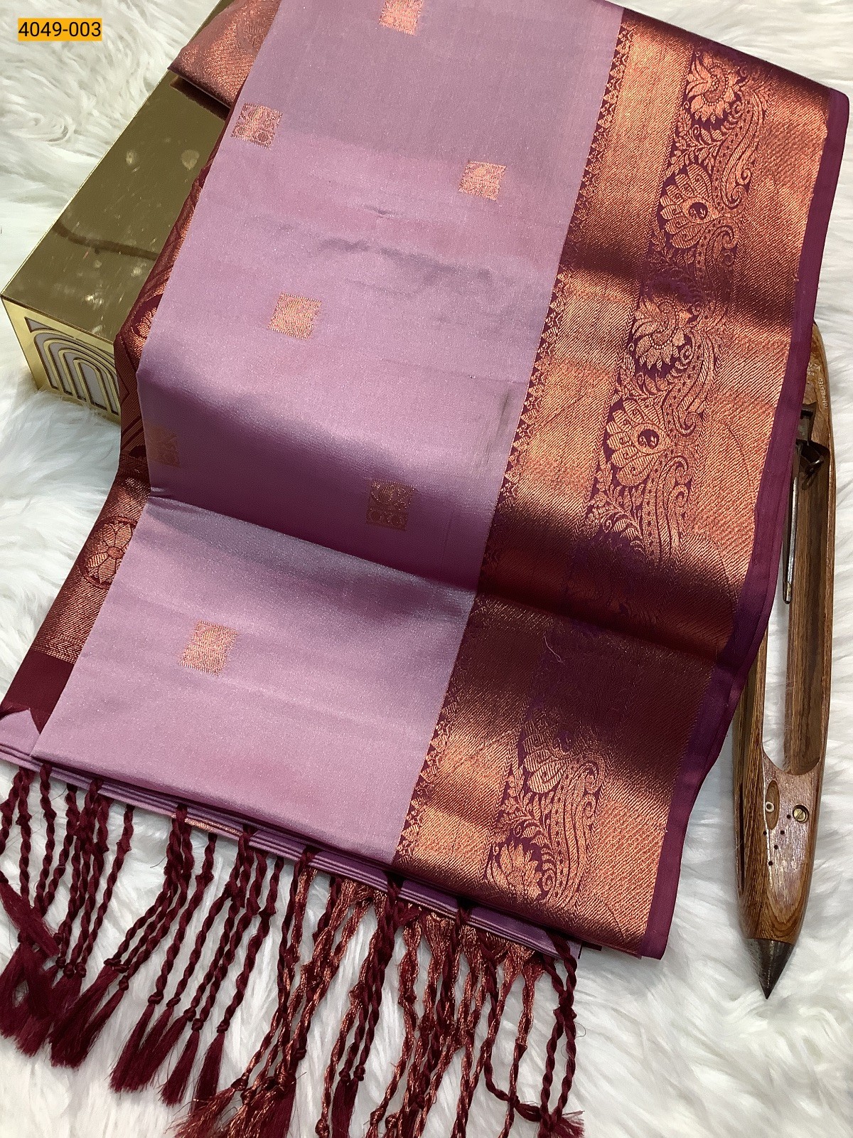 Onion Pink Premium Soft Silk Saree