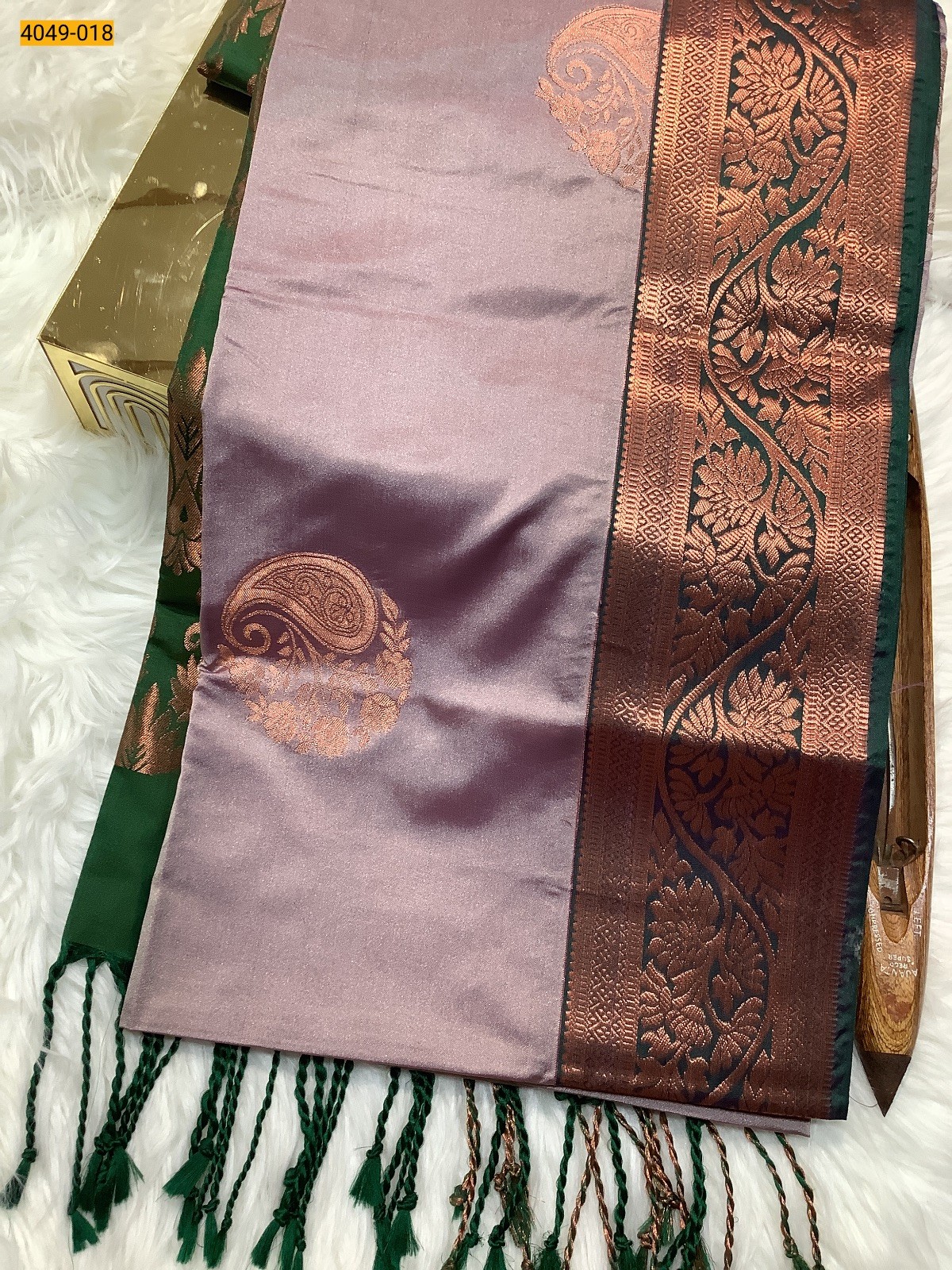 Onion Pink Premium Soft Silk Saree