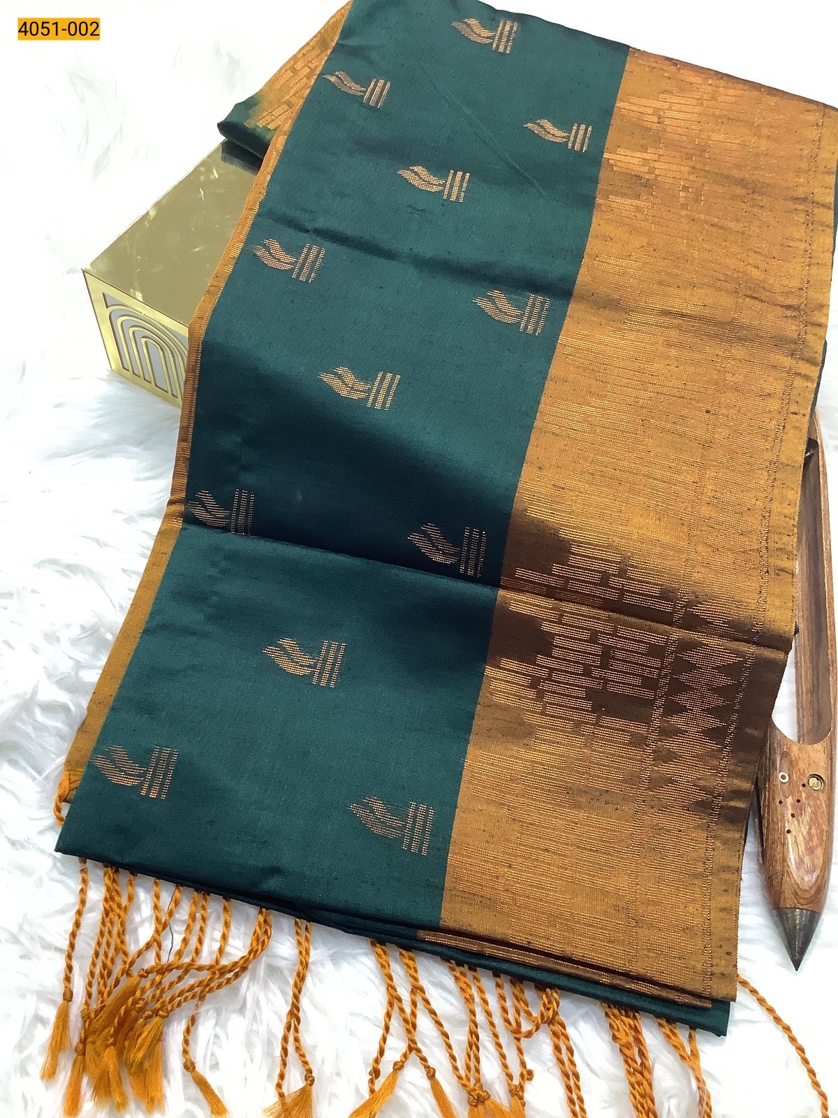 Green Premium Slub Soft Silk Saree