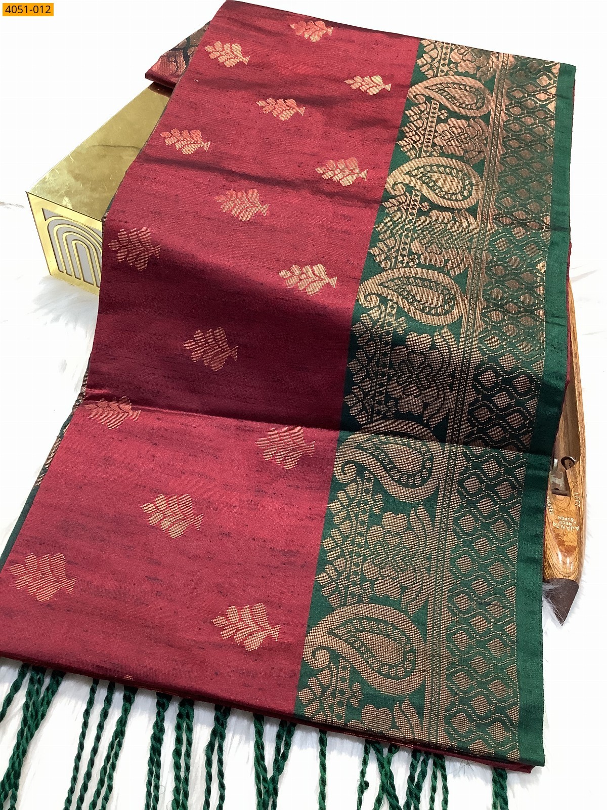 Maroon Kanjivarram soft slub silk saree