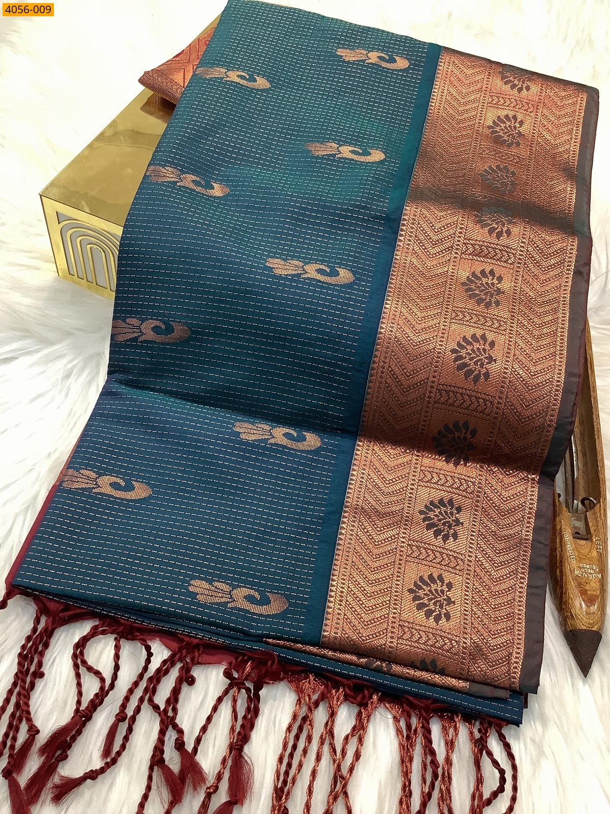 Green Kanjivaram soft silk saree