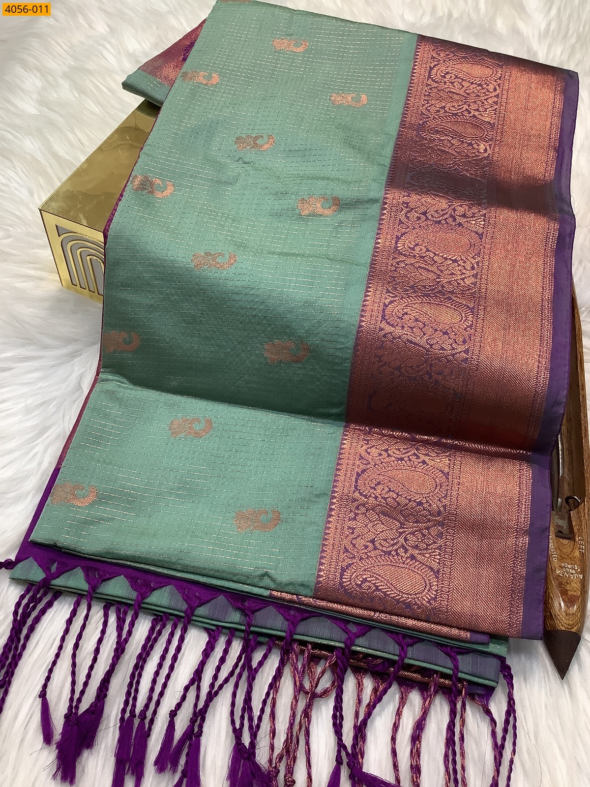 Green Kanjivaram soft silk saree