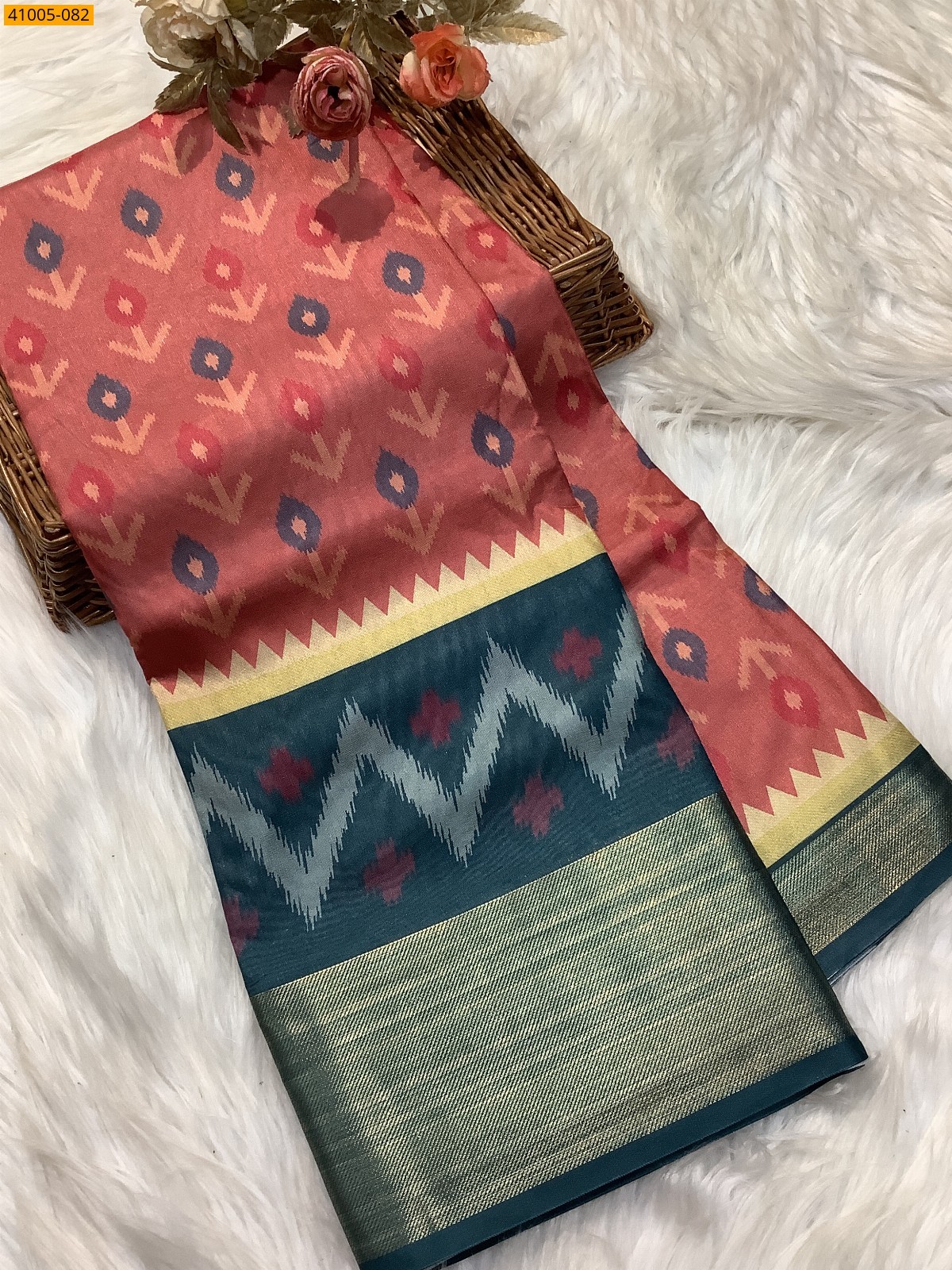 Onion Pink Pochampally Printed Dola Silk Saree