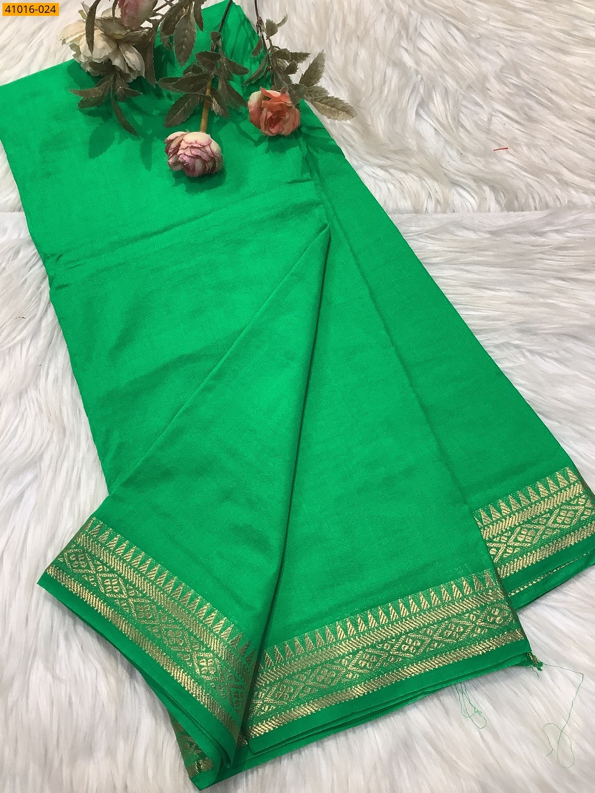 Light Green Viscose Warm Soft Crepe Silk Saree