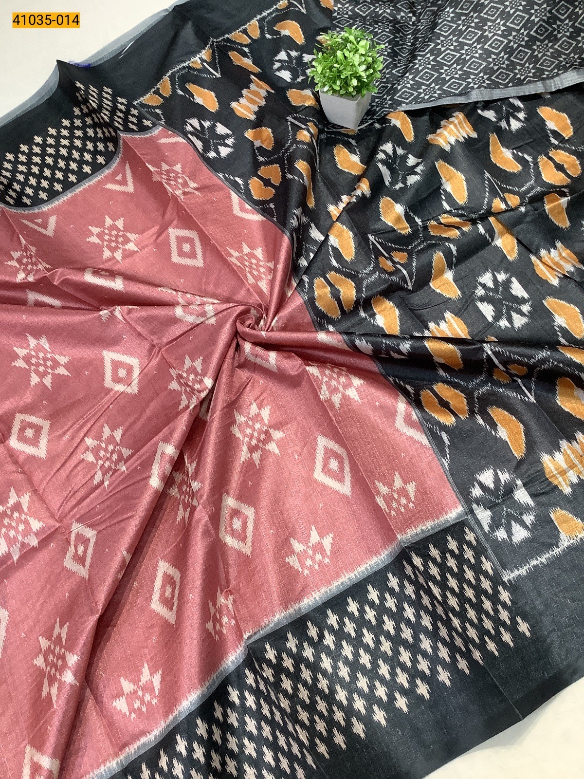 Pink Linen cotton printed sarees