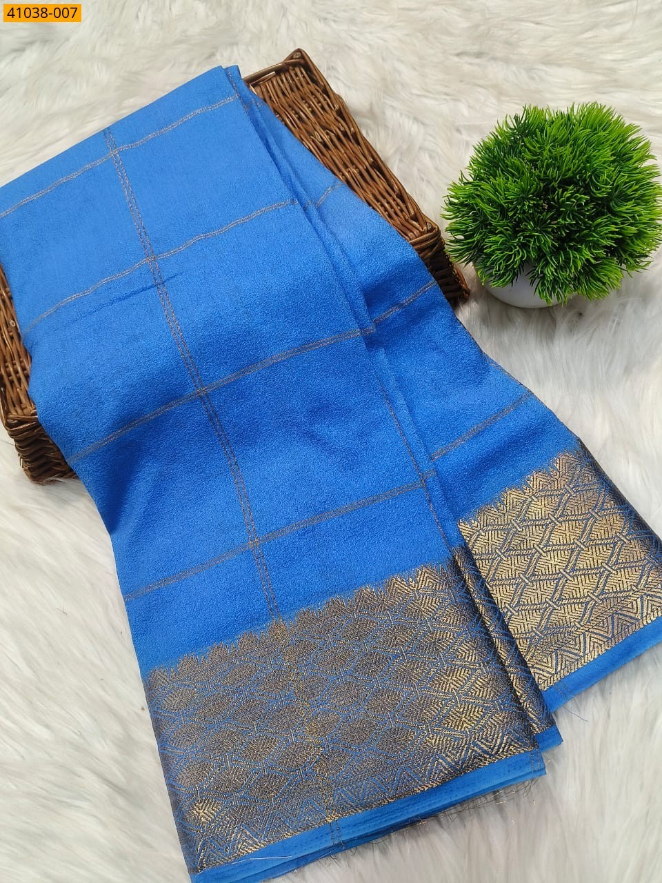 Blue Viscose Warm Crepe Silk checked Saree