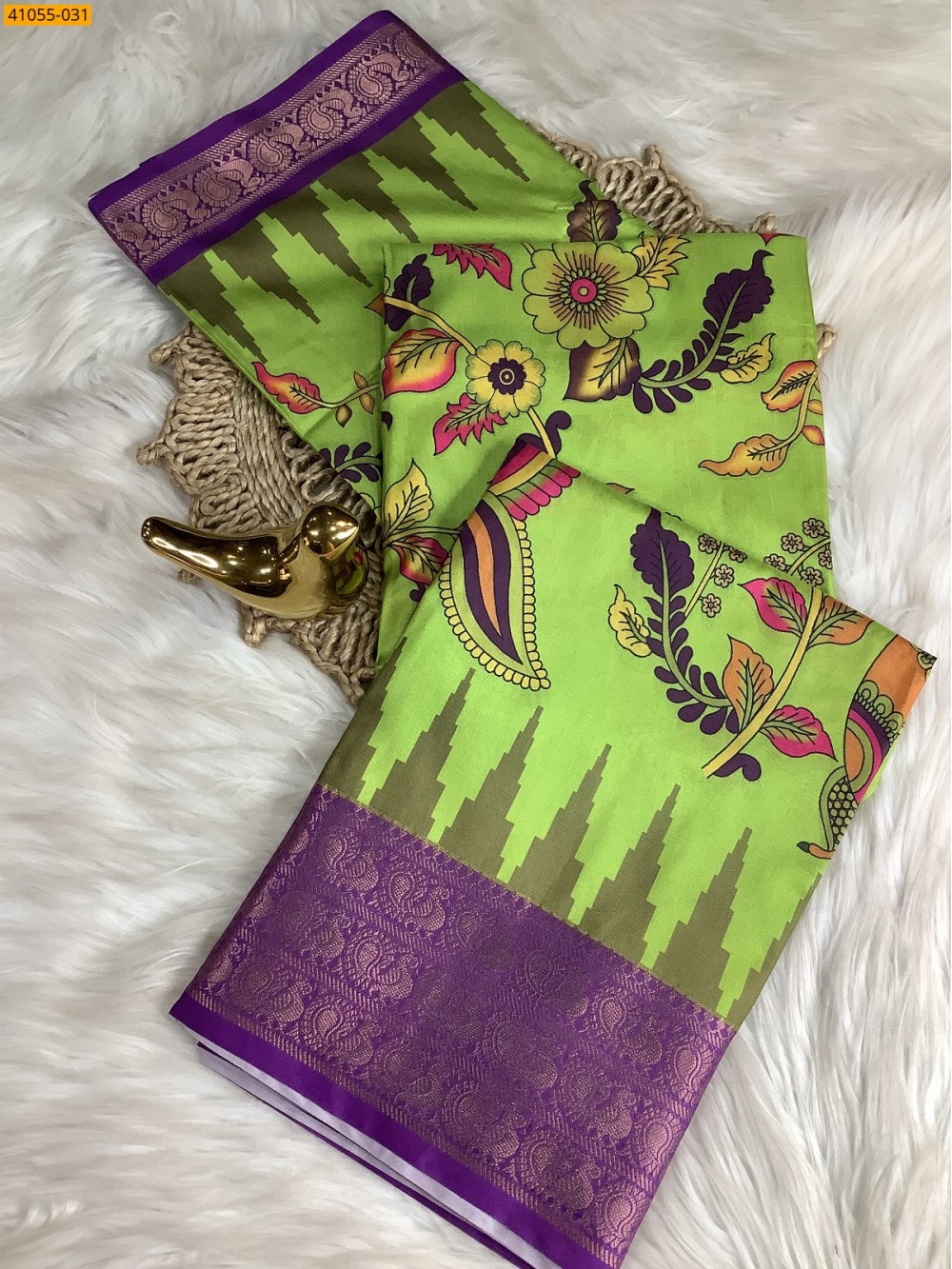 Dark Green Pochampally Printed Dola Silk Saree Dark Green Pochampally Printed Dola Silk Saree