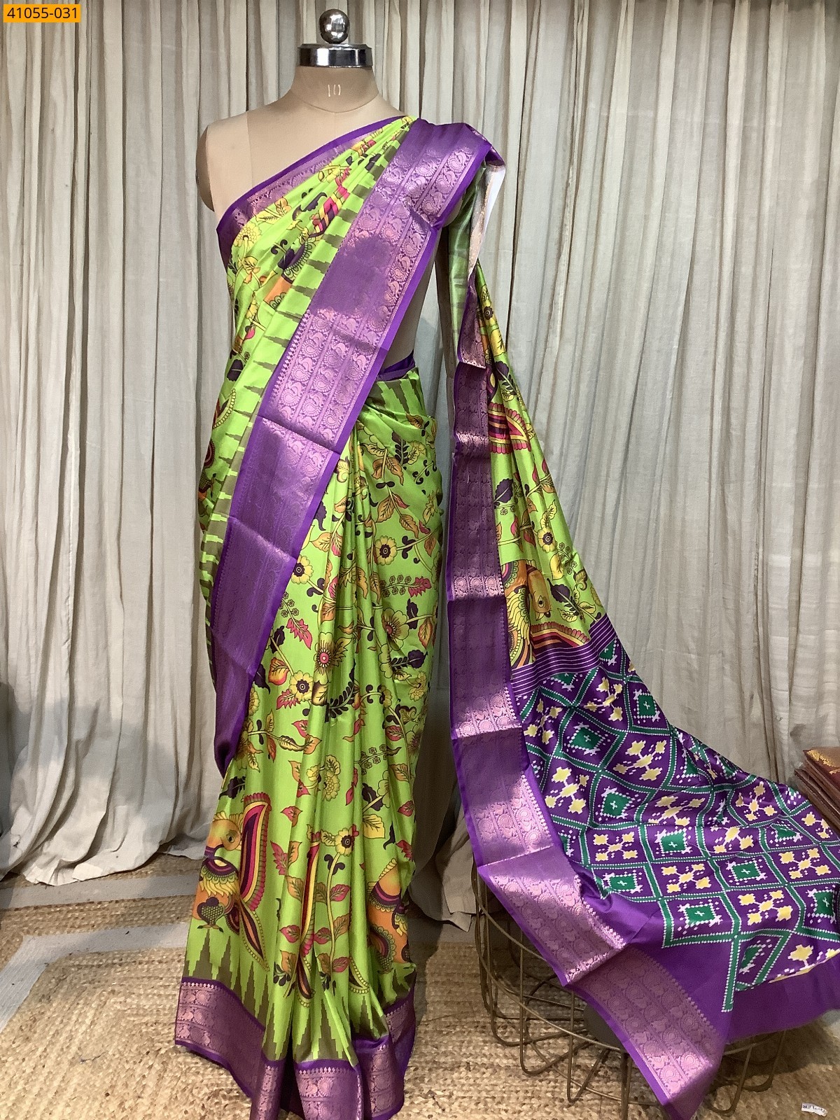 Dark Green Pochampally Printed Dola Silk Saree