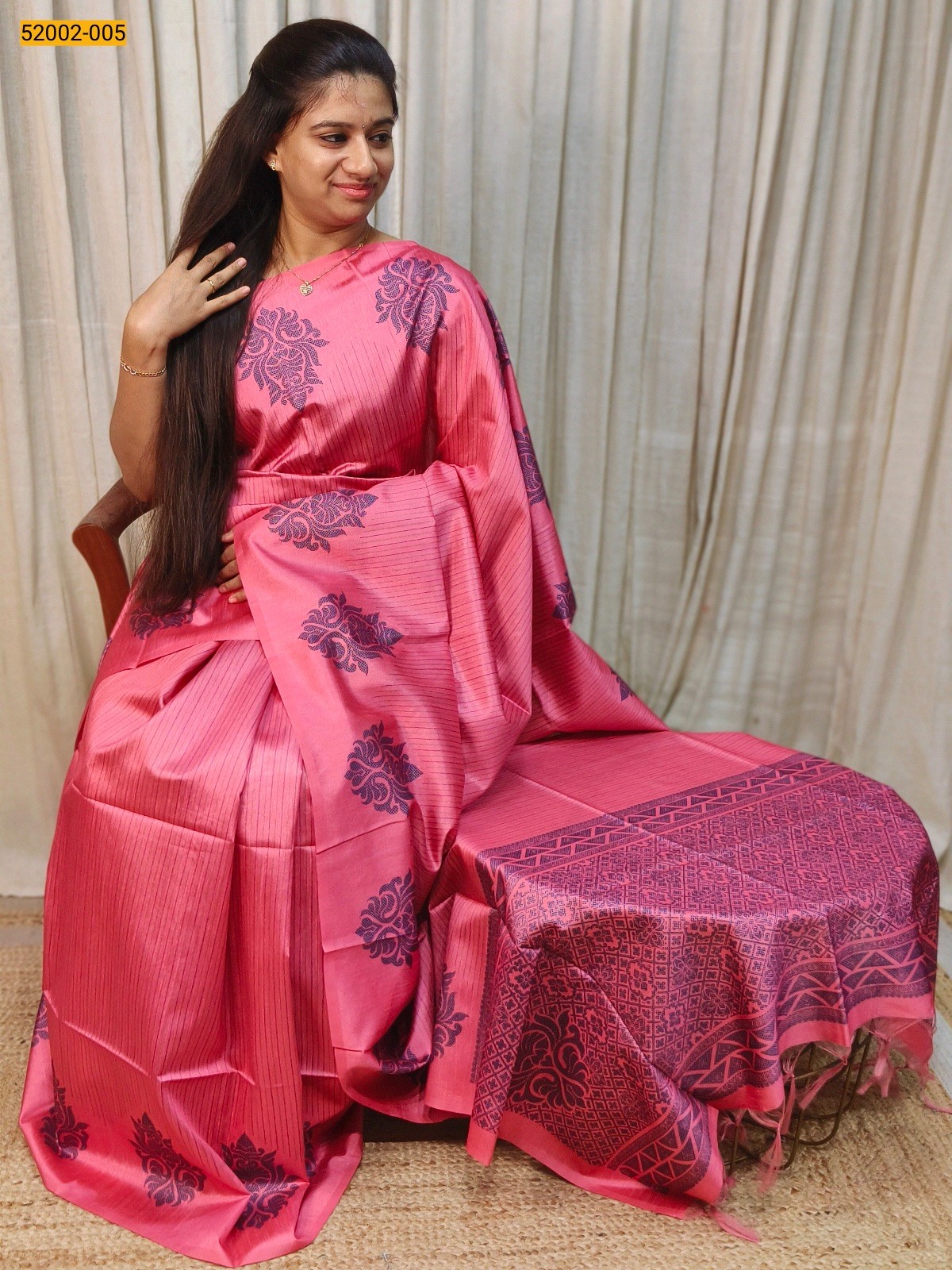 Pink Printed Linen Jute Silk Saree