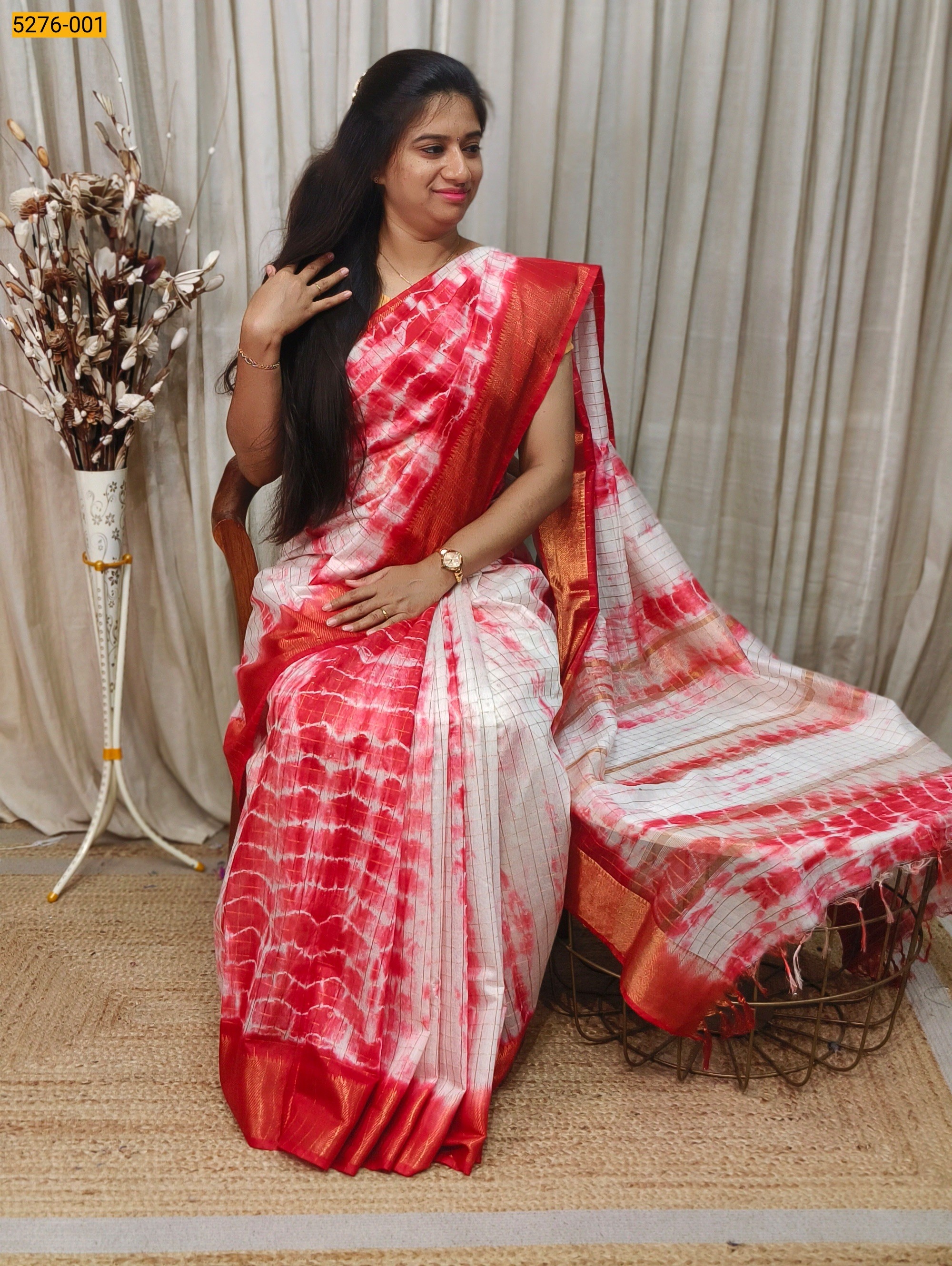 Red Linen Cotton Checks Mangalgiri Saree