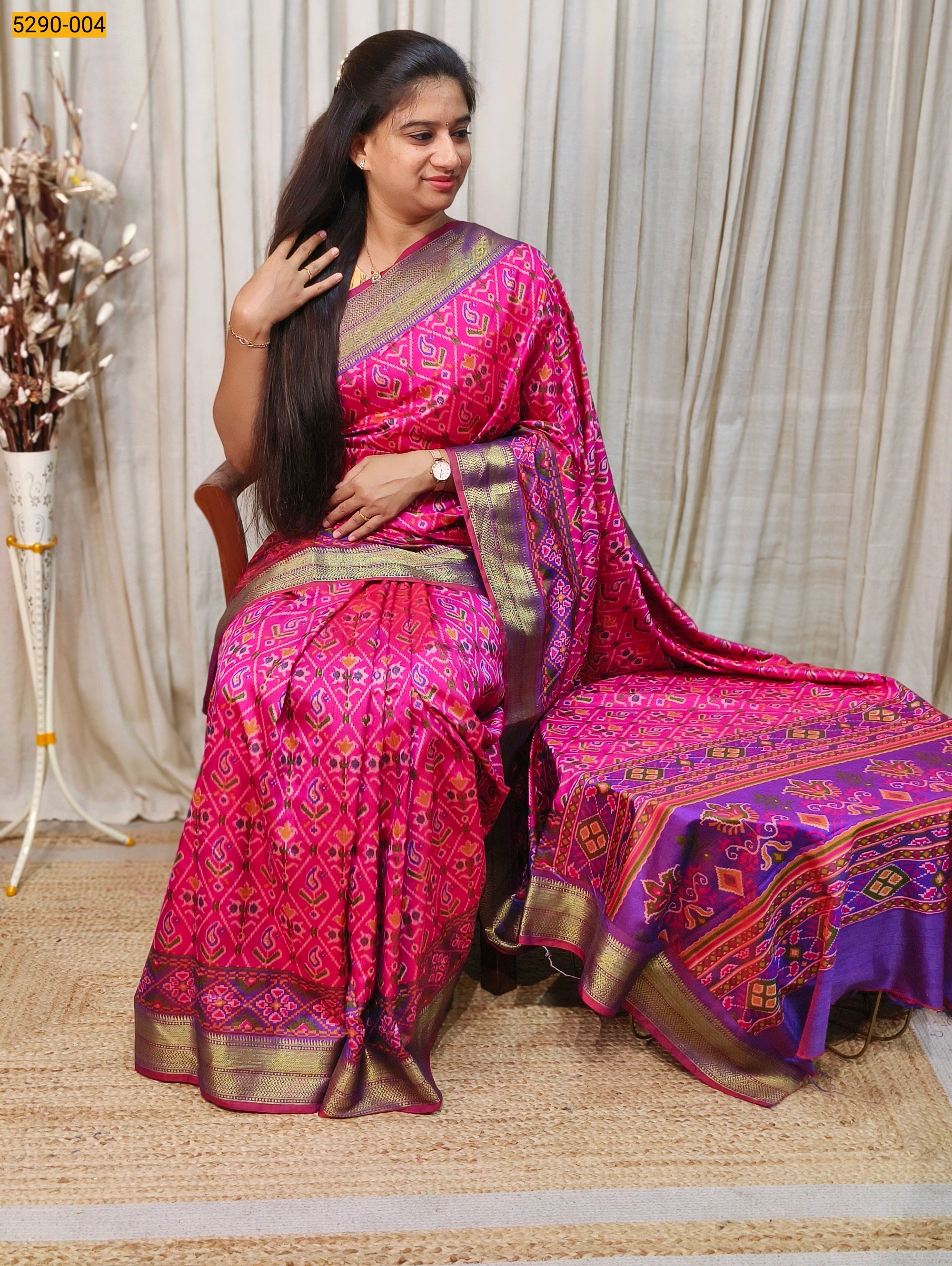 Pink Rajkot Patola Printed Silk Saree