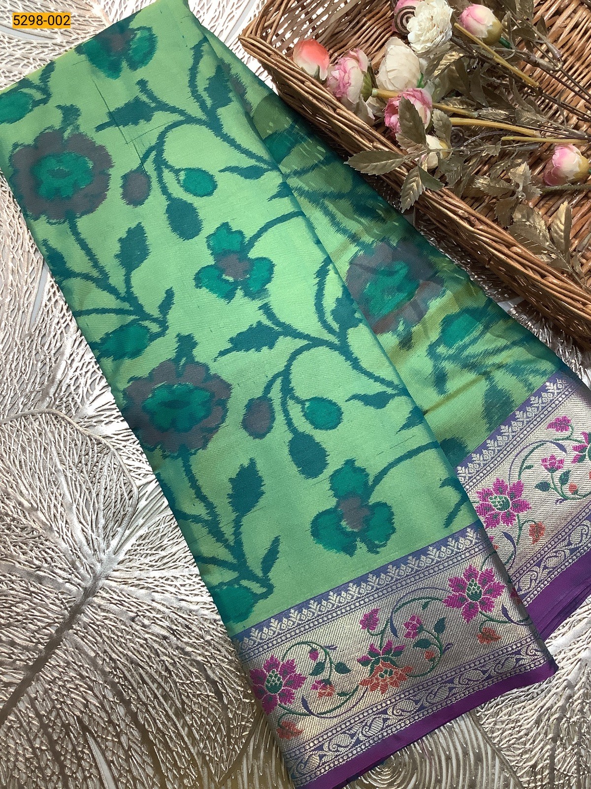 Green Pochampally Ikkat Print Soft Silk Saree