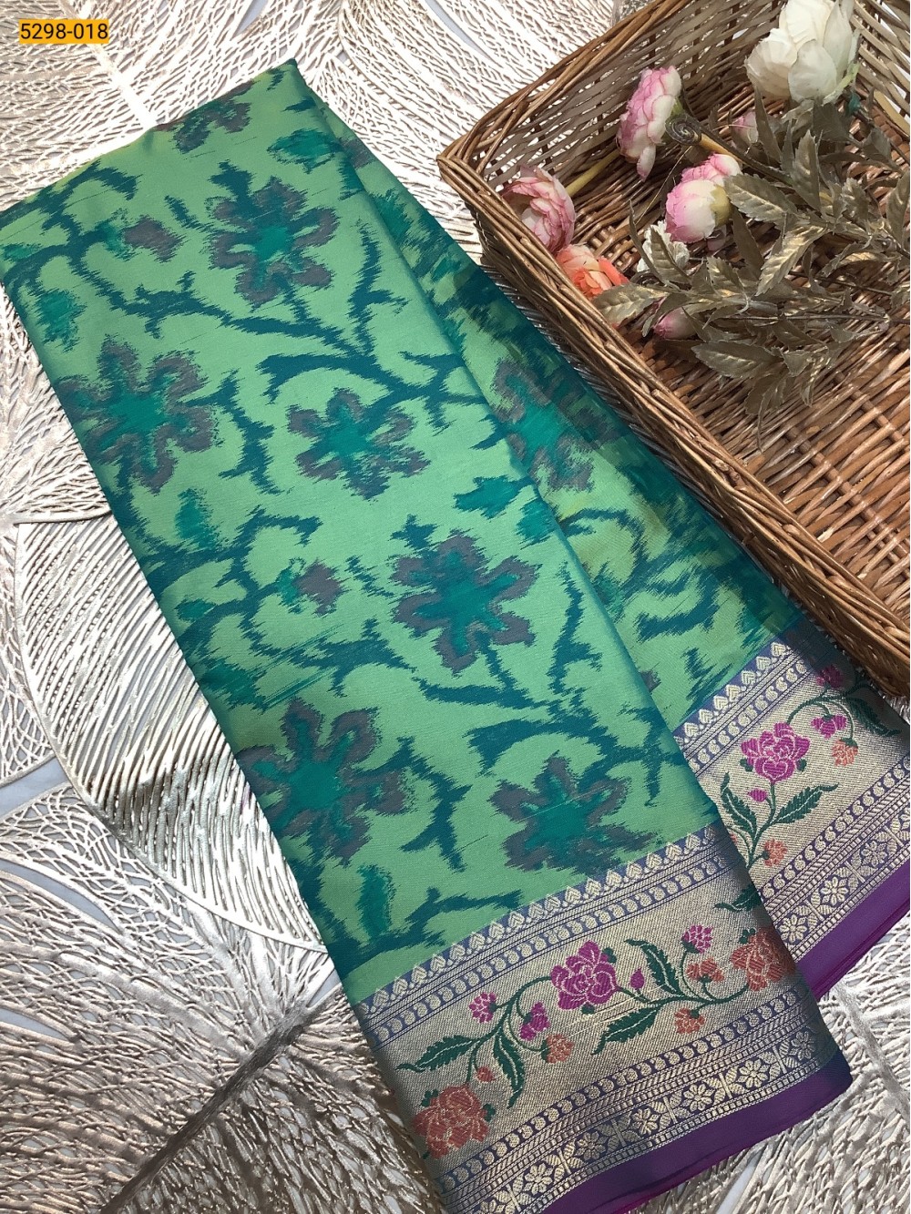 Green Pochampally Ikkat Print Soft Silk Saree