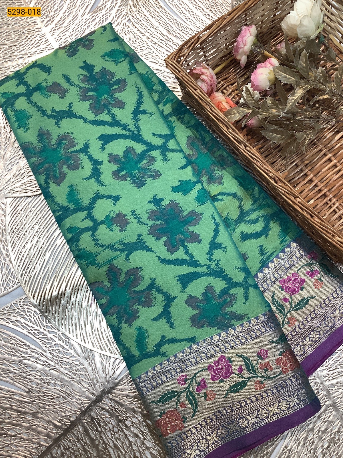 Green Pochampally Ikkat Print Soft Silk Saree