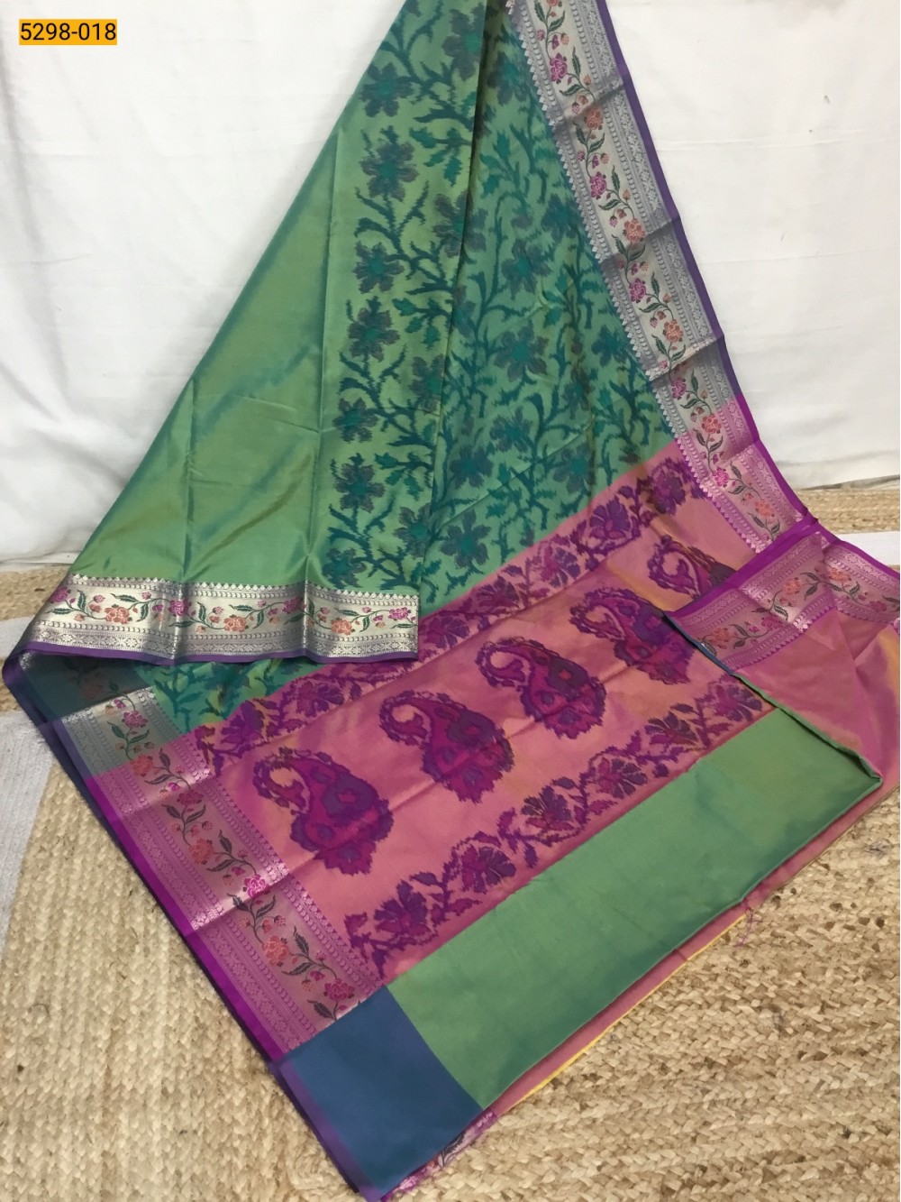 Green Pochampally Ikkat Print Soft Silk Saree