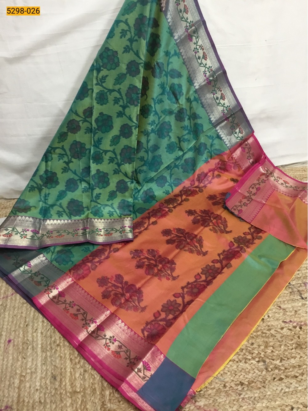 Green Pochampally Ikkat Print Soft Silk Saree