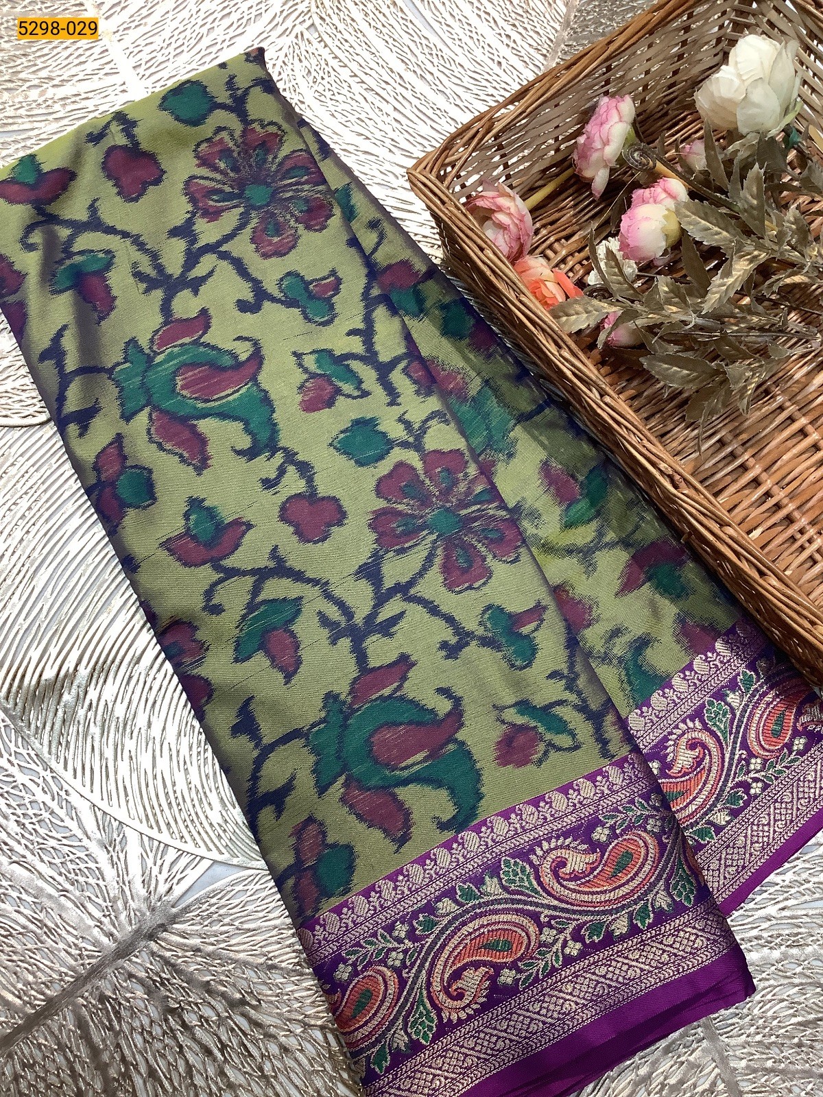Green Pochampally Ikkat Print Soft Silk Saree