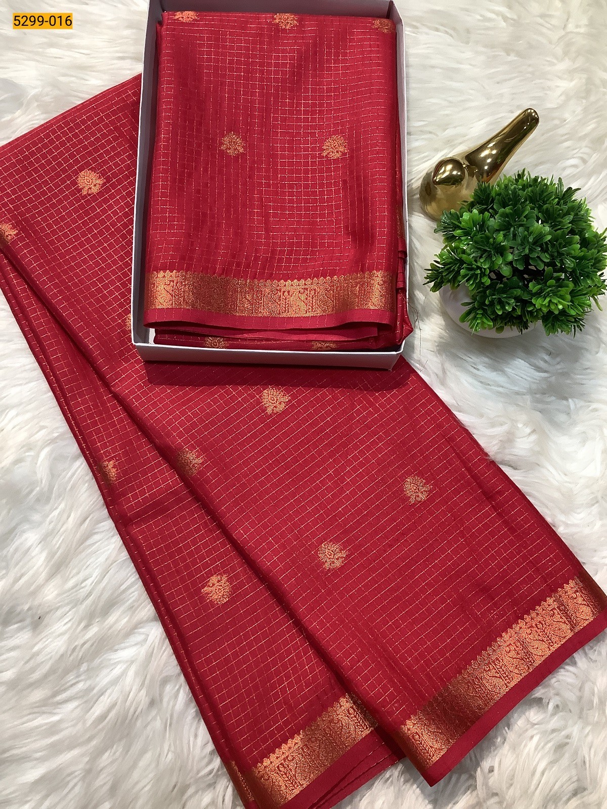 Pink Fancy Mysore Crepe Silk Checked Butta Saree