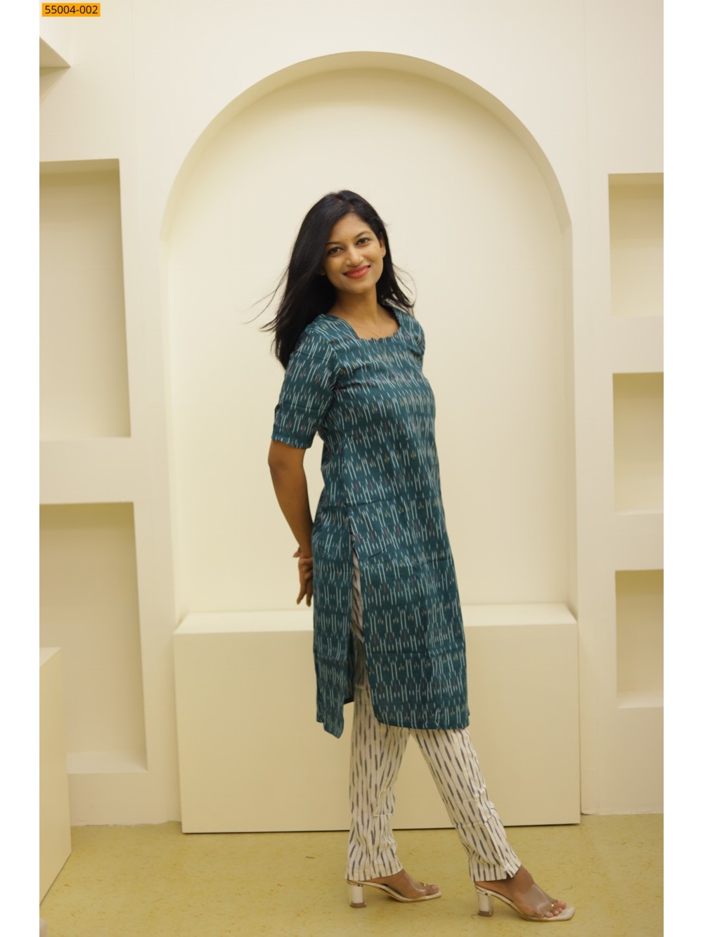 Green Handloom Ikkat Stiched Co-ord Set Green Handloom Ikkat Stiched Co-ord Set