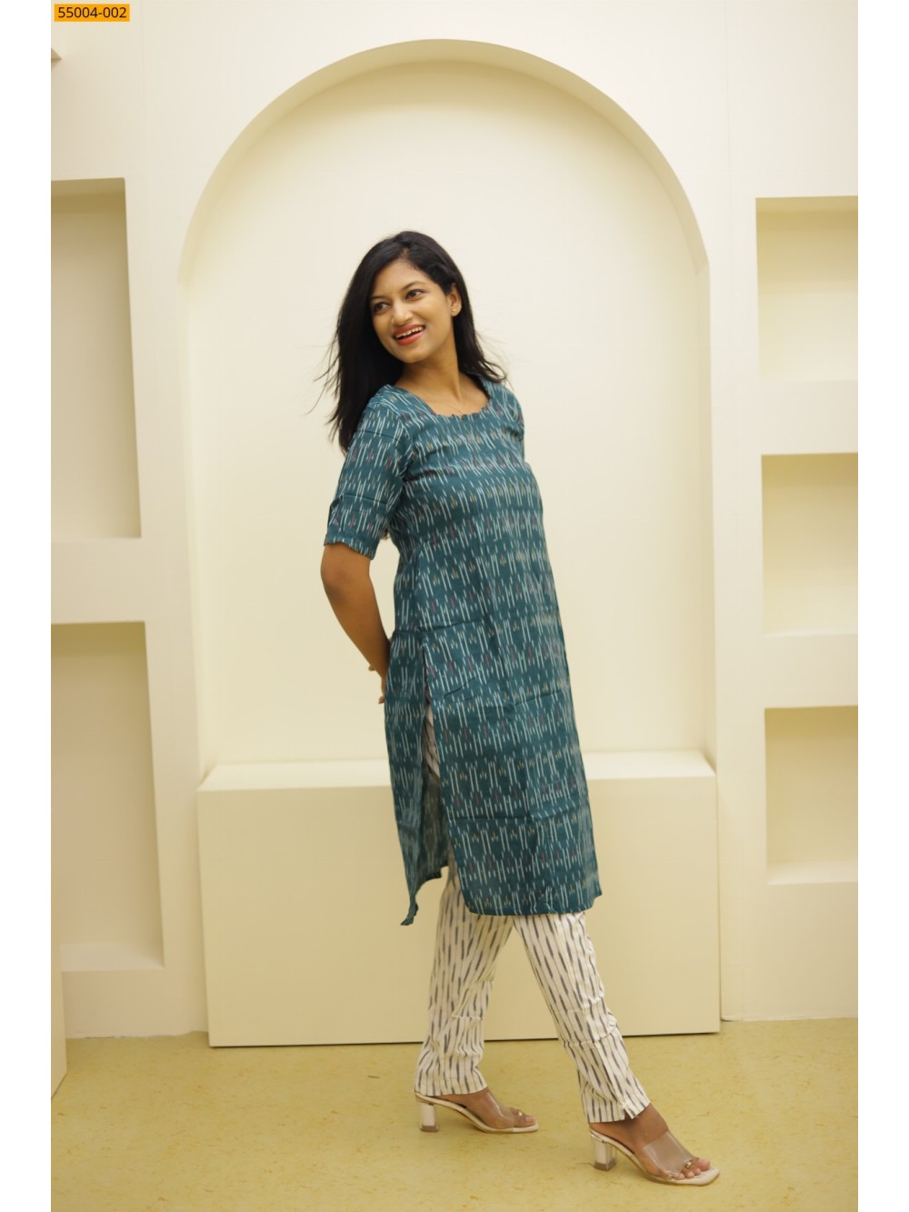 Green Handloom Ikkat Stiched Co-ord Set Green Handloom Ikkat Stiched Co-ord Set