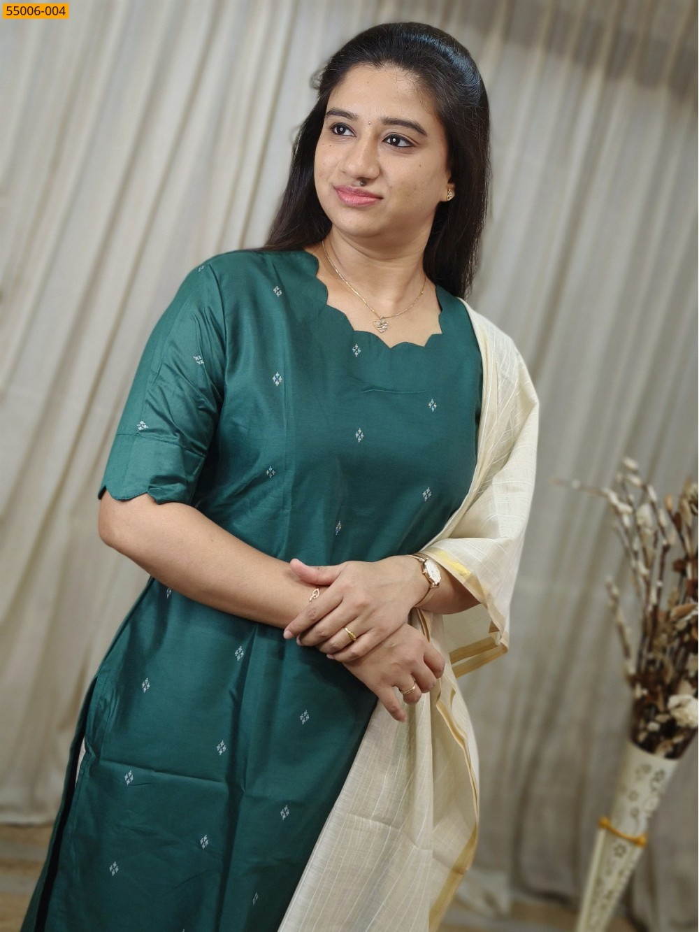 Green Handloom Stiched Cotton 3 Piece Suit Set Green Handloom Stiched Cotton 3 Piece Suit Set