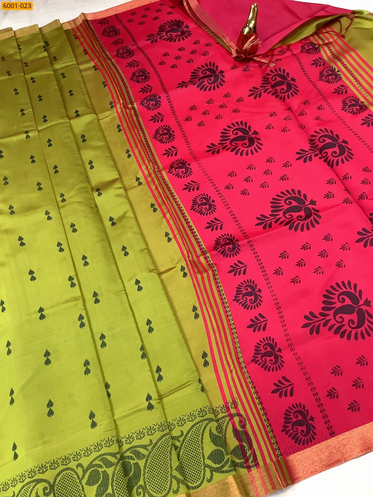 Light Green Raw soft silk sarees