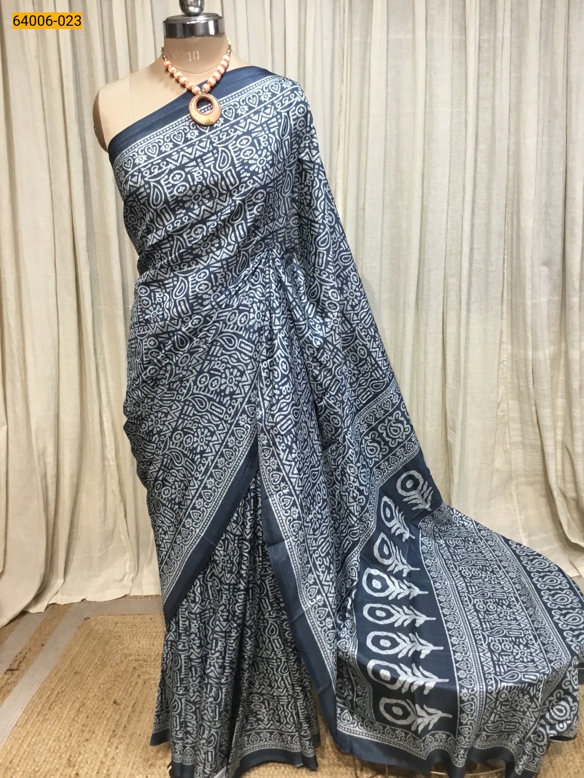 Gray Crepe Silk Saree