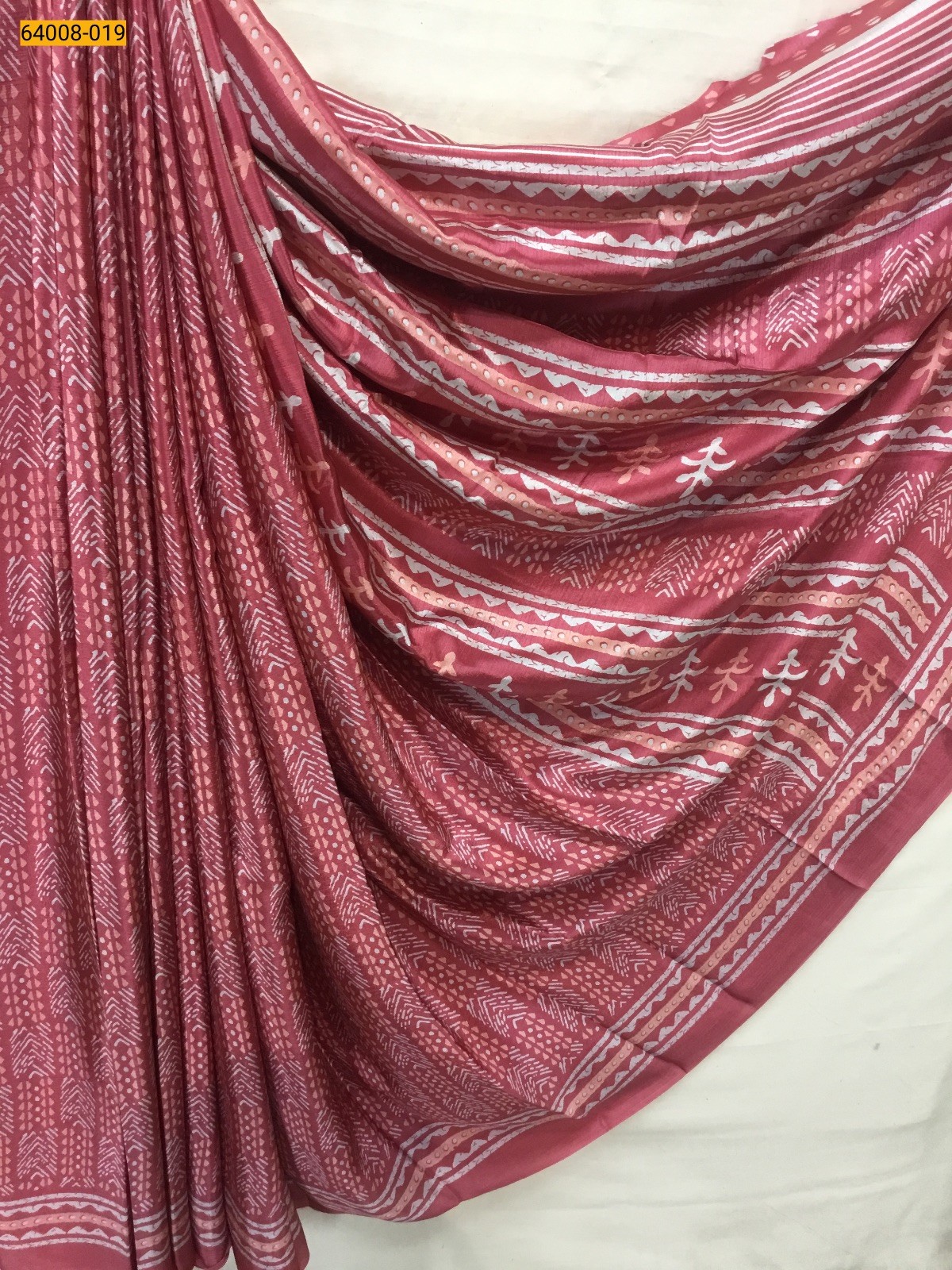 Peach Crafty Crape Silk Saree