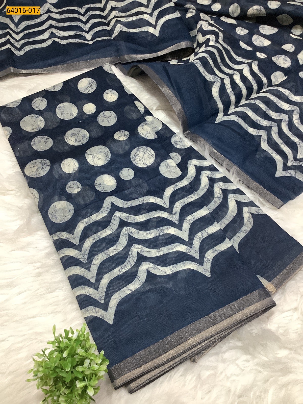 Navy Blue Bagru Style Printed Fancy Linen Cotton Silk Blended Saree