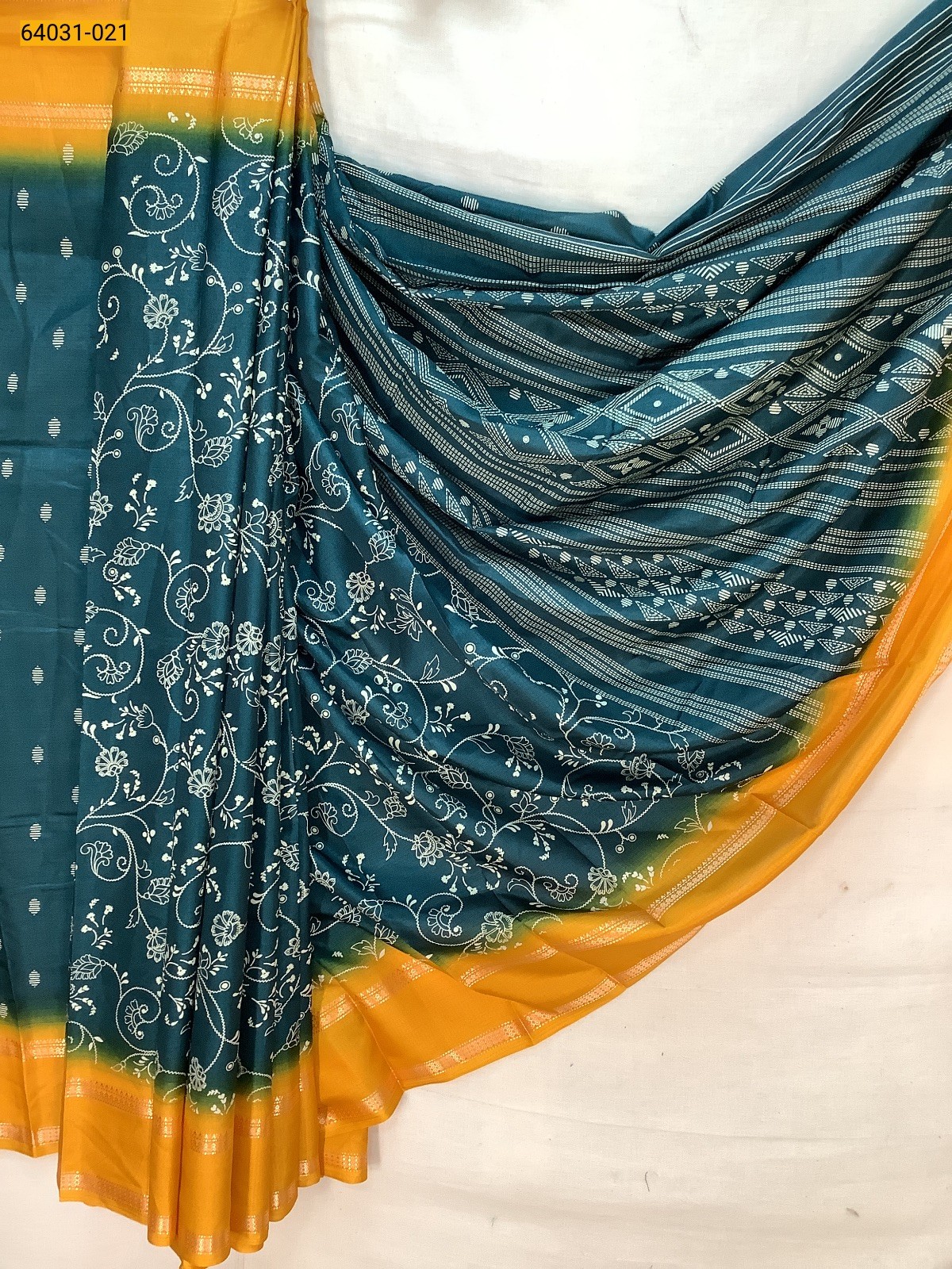 Green Fancy bentex crepe silk printed sarees