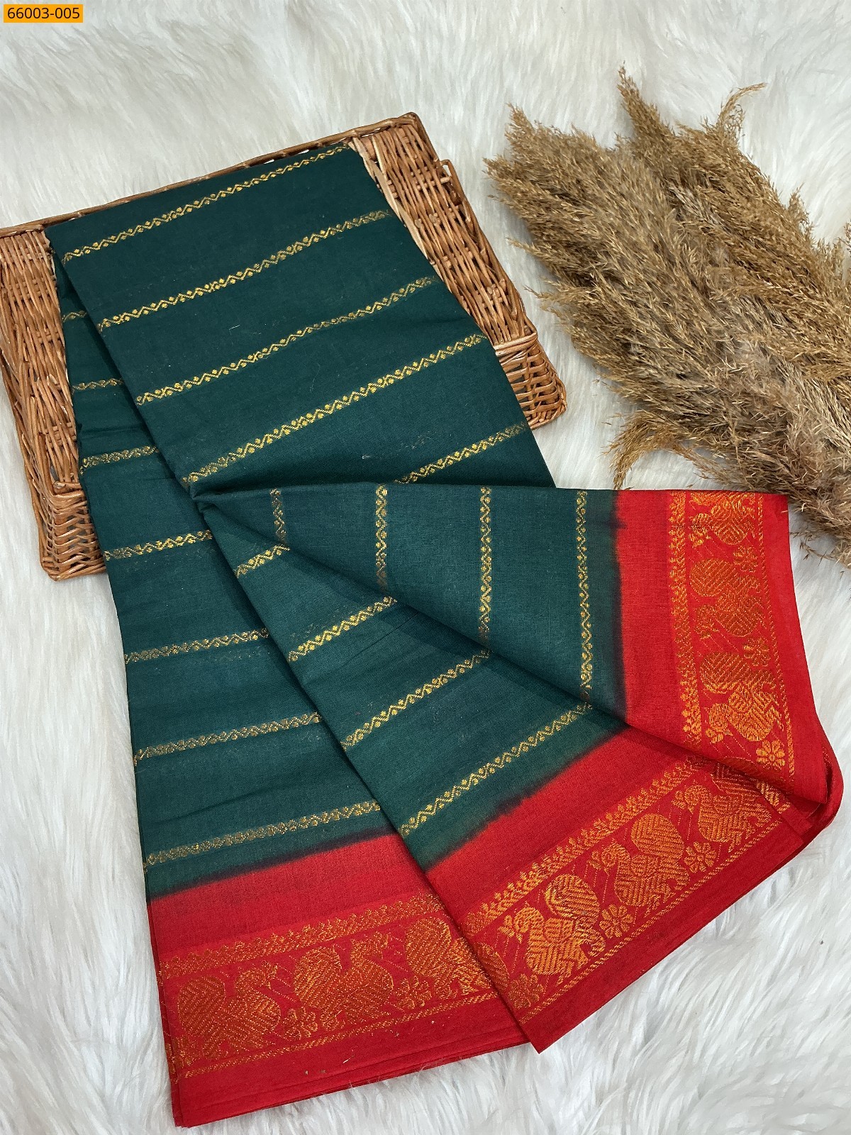 Dark Green Sungudi cotton veldari weave sarees
