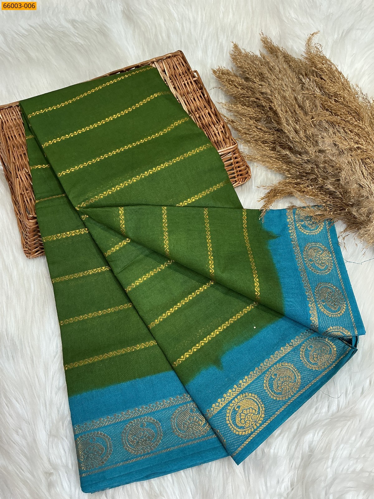 Olive Green Sungudi cotton veldari weave sarees