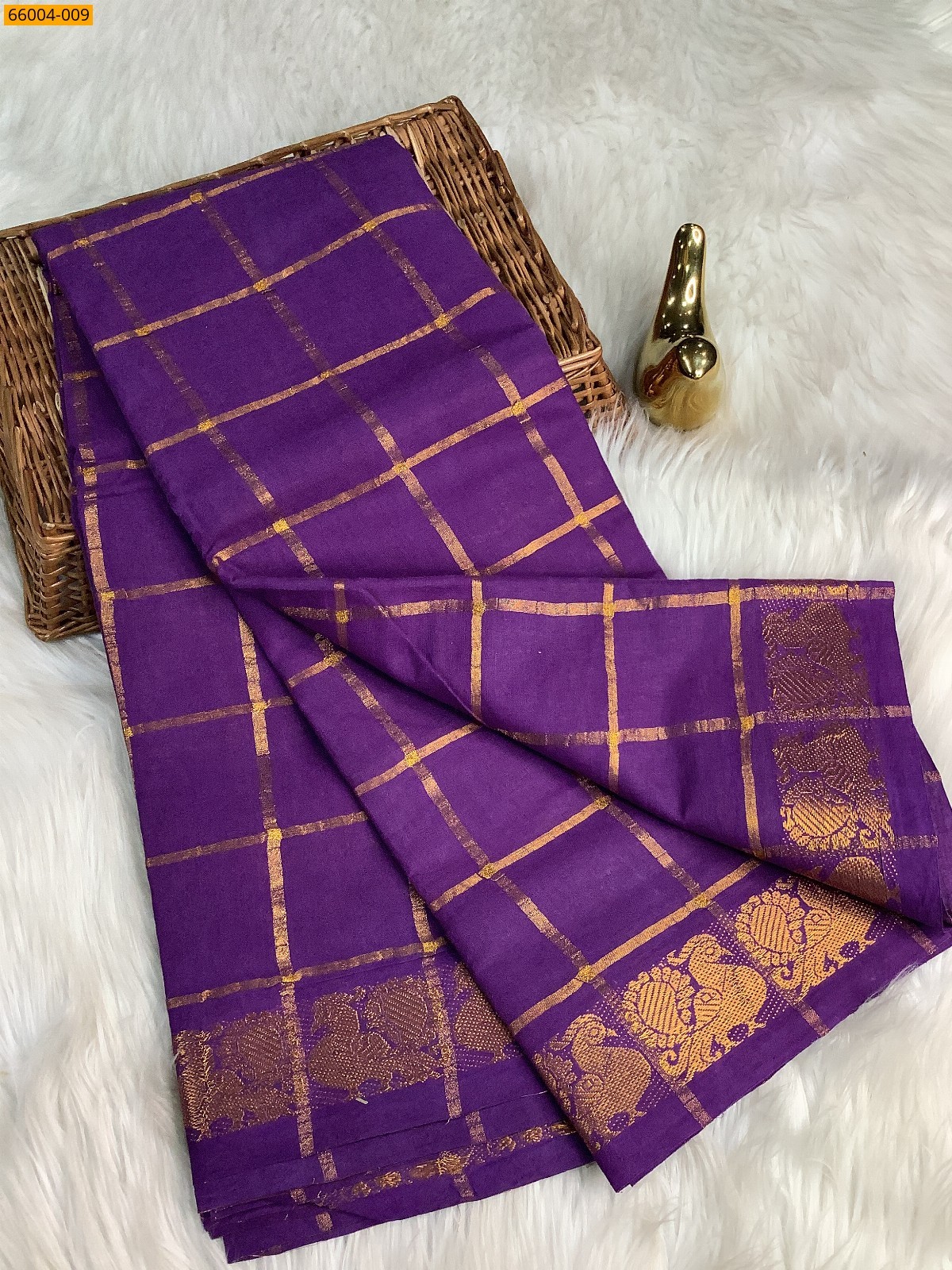 Purple Sungudi Cotton Zari Kattam Saree