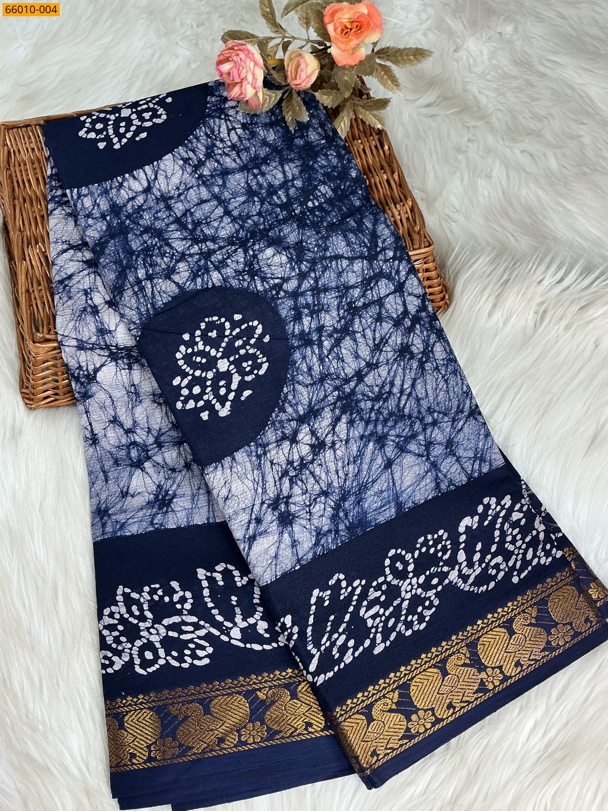 Navy Blue Sungudi Cotton wax printed saree