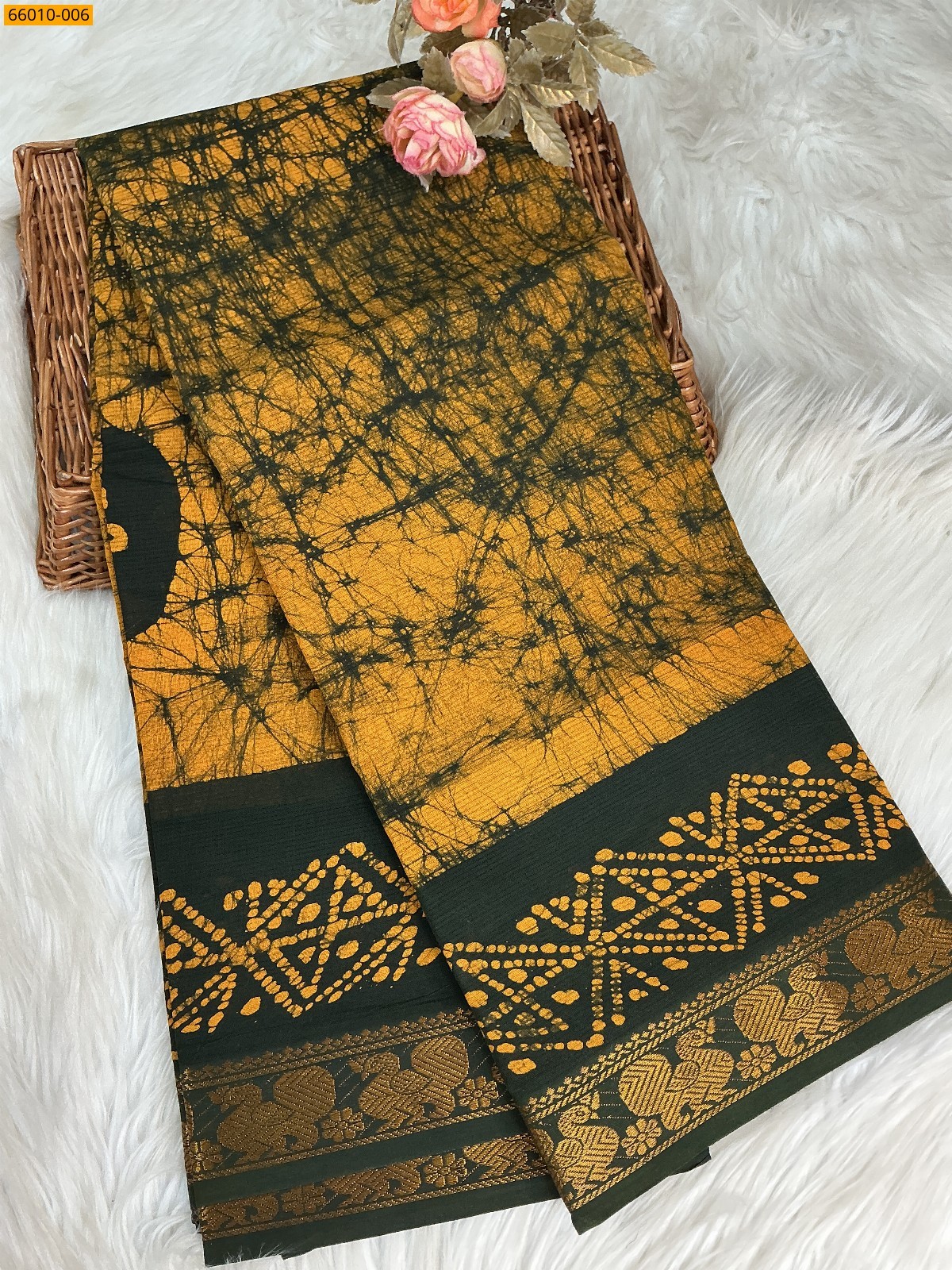 Yellow Sungudi Cotton wax printed saree
