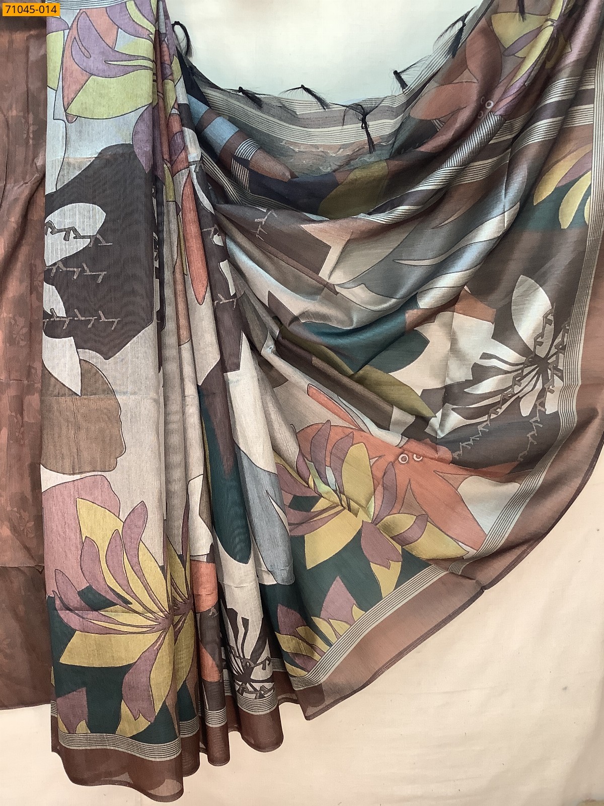 Multi Color Soft Linen Silk digital printed Saree