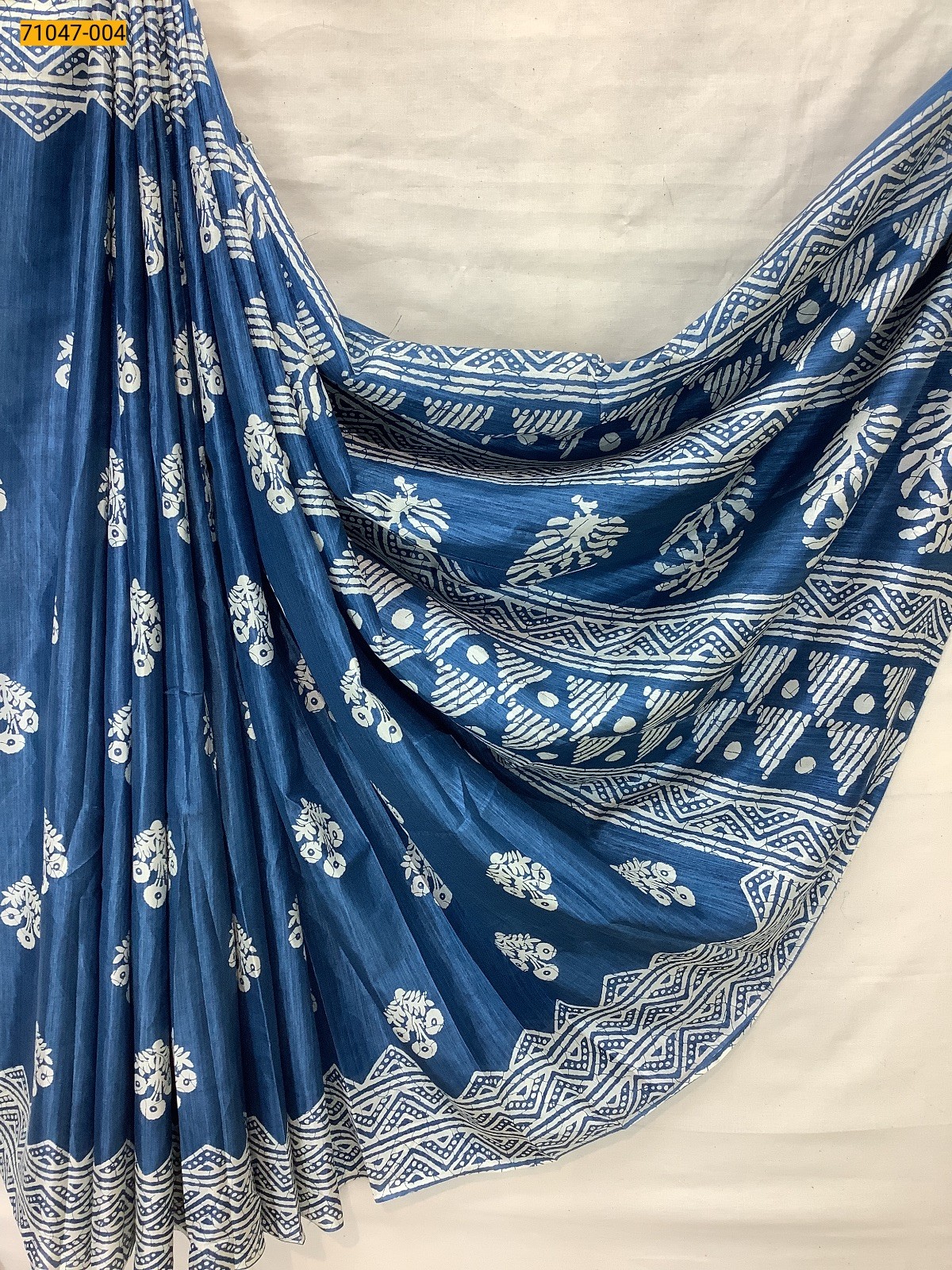 Blue Crafty Silk Saree