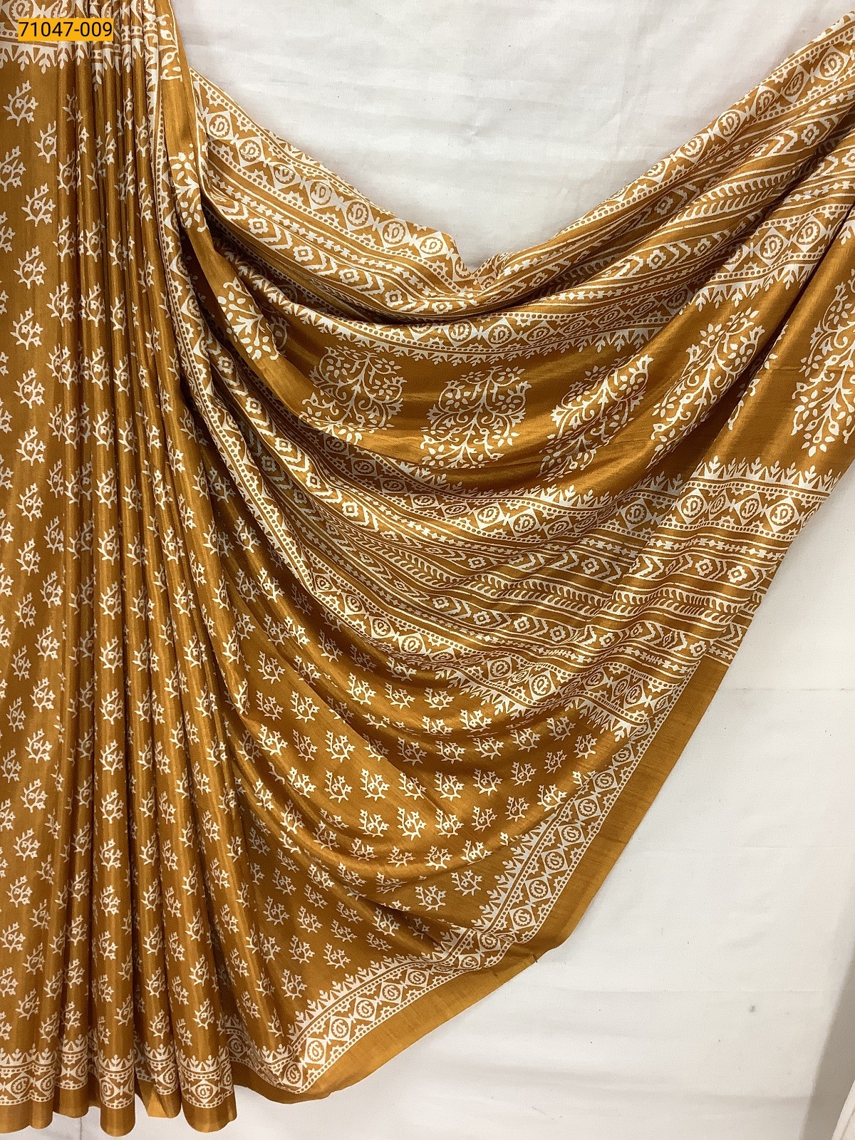 Yellow Crafty Silk Saree