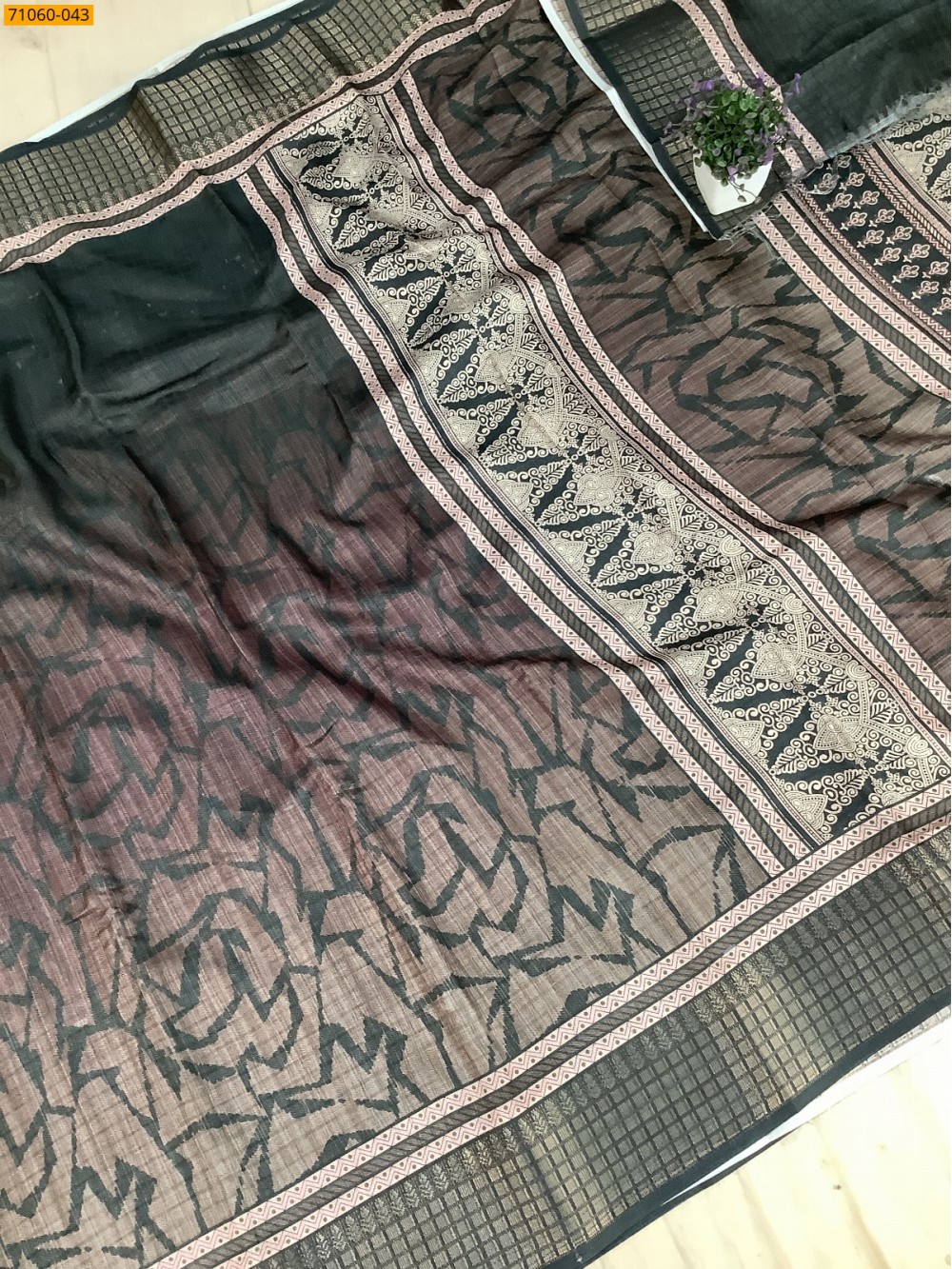 Gray Chanderi fancy silk sarees Gray Chanderi fancy silk sarees