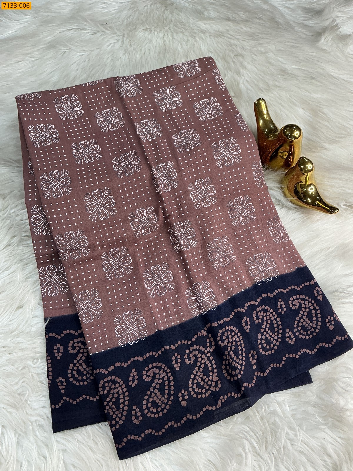 Mulmul cotton wax printed saree