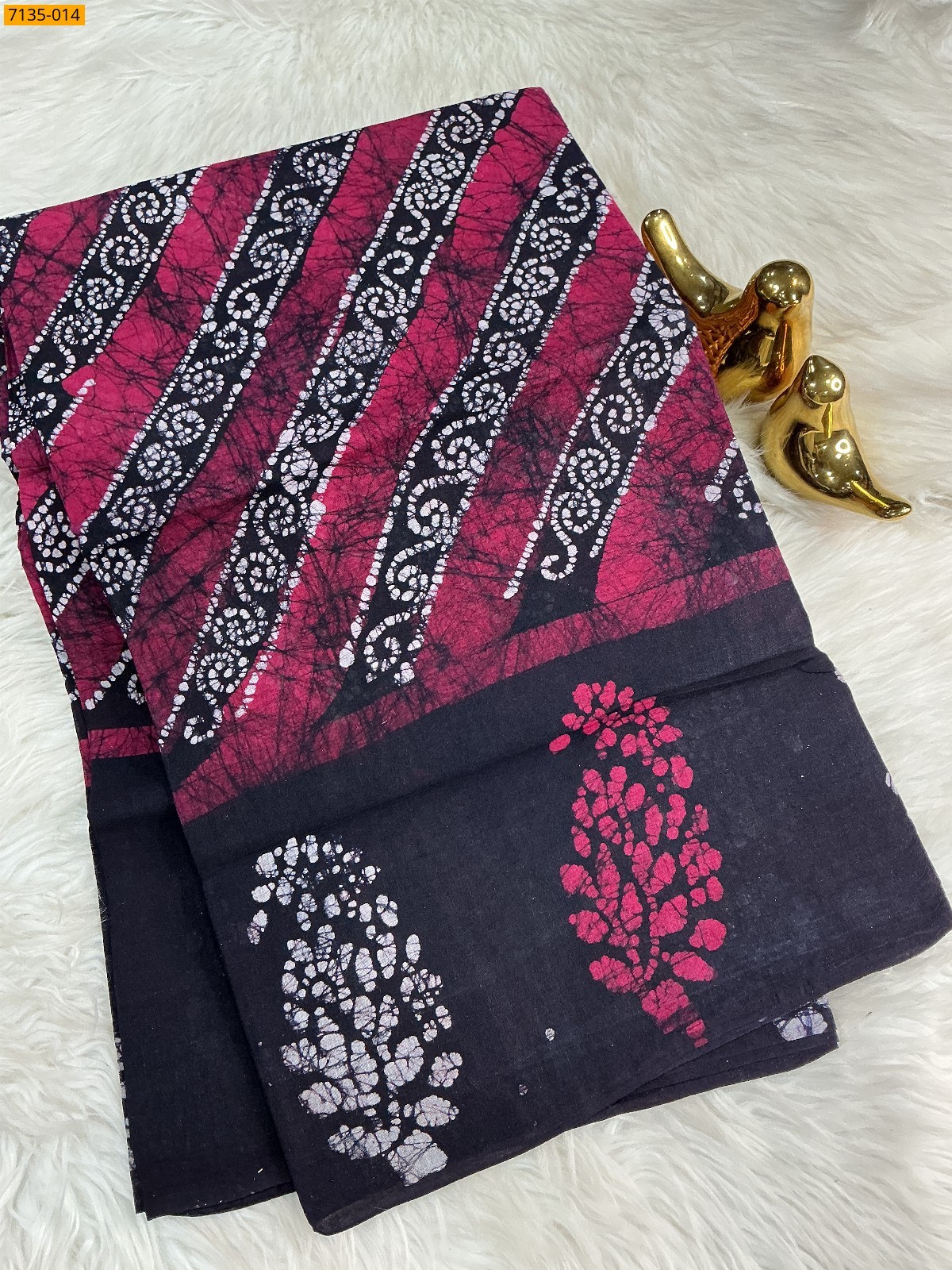 Rose Sungudi cotton wax printed saree