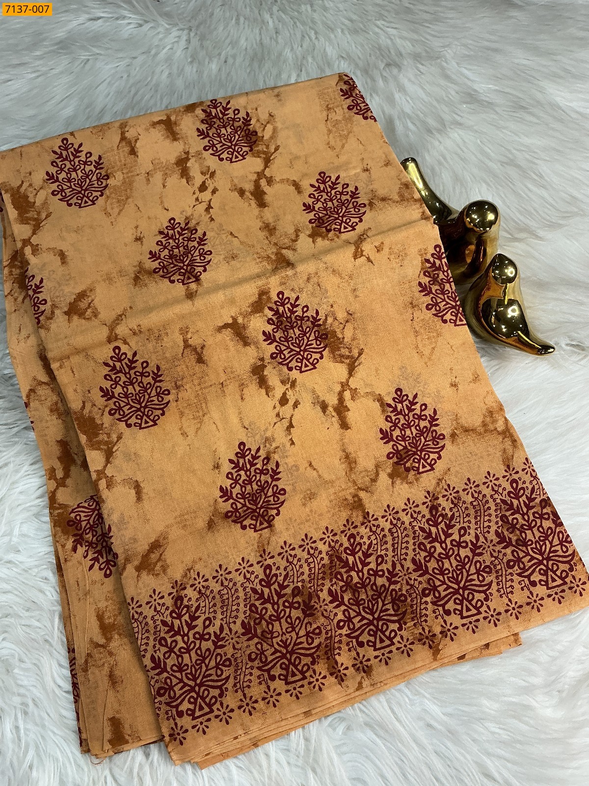 Cotton printed saree Cotton printed saree