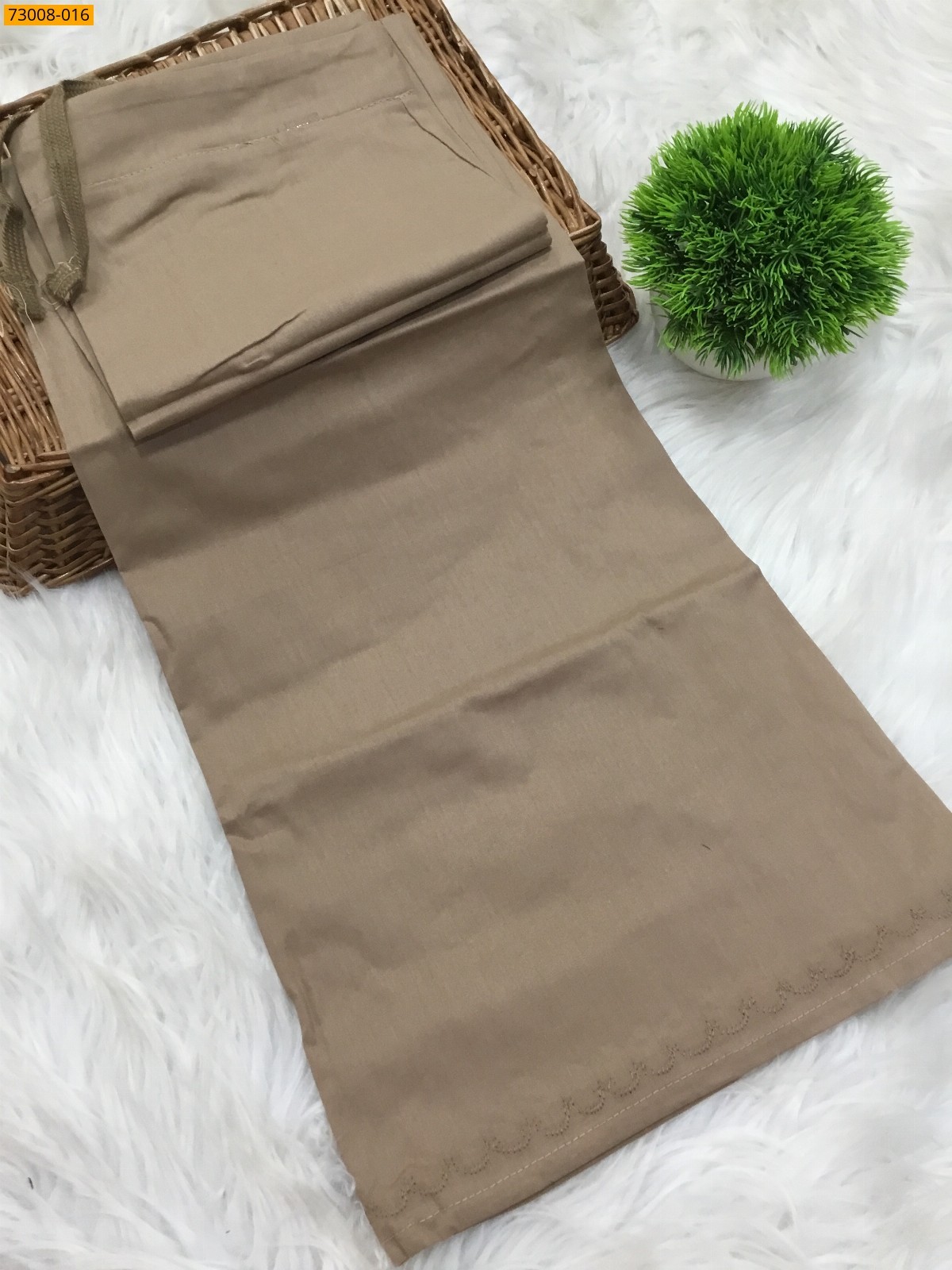 Light Brown Hansa cotton inskirt- 7 part