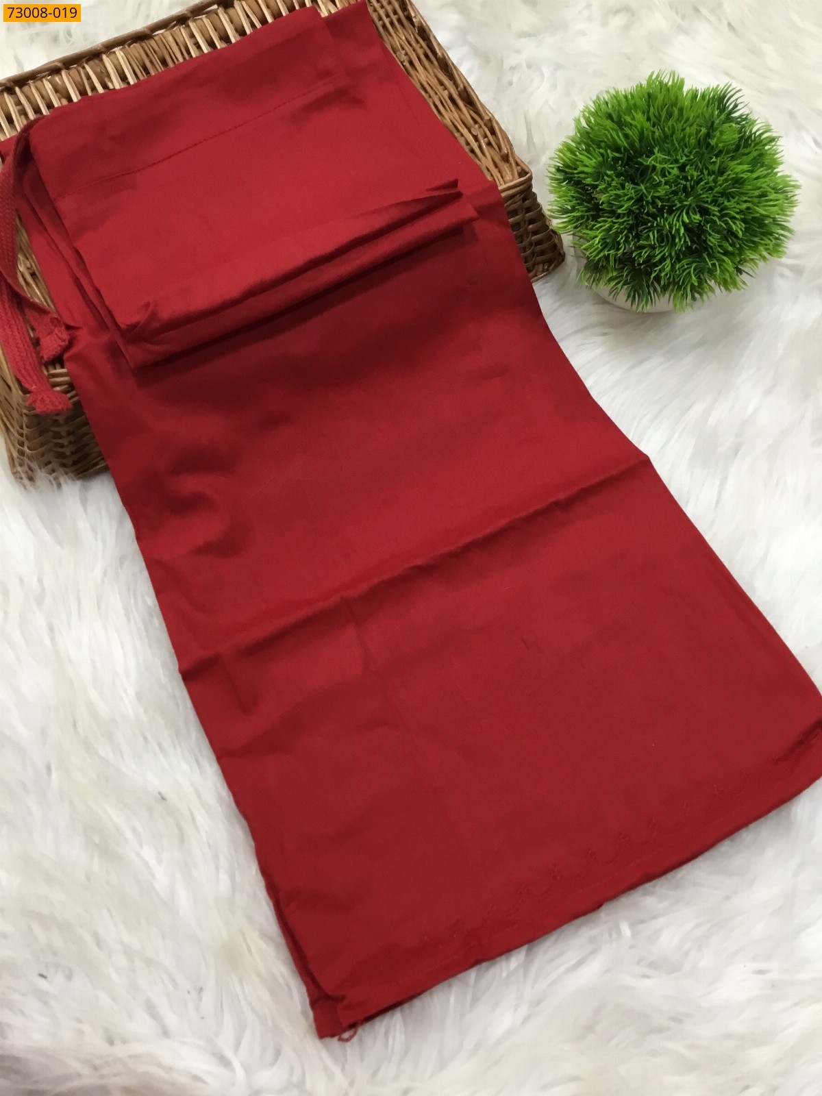 Red Hansa cotton inskirt- 7 part