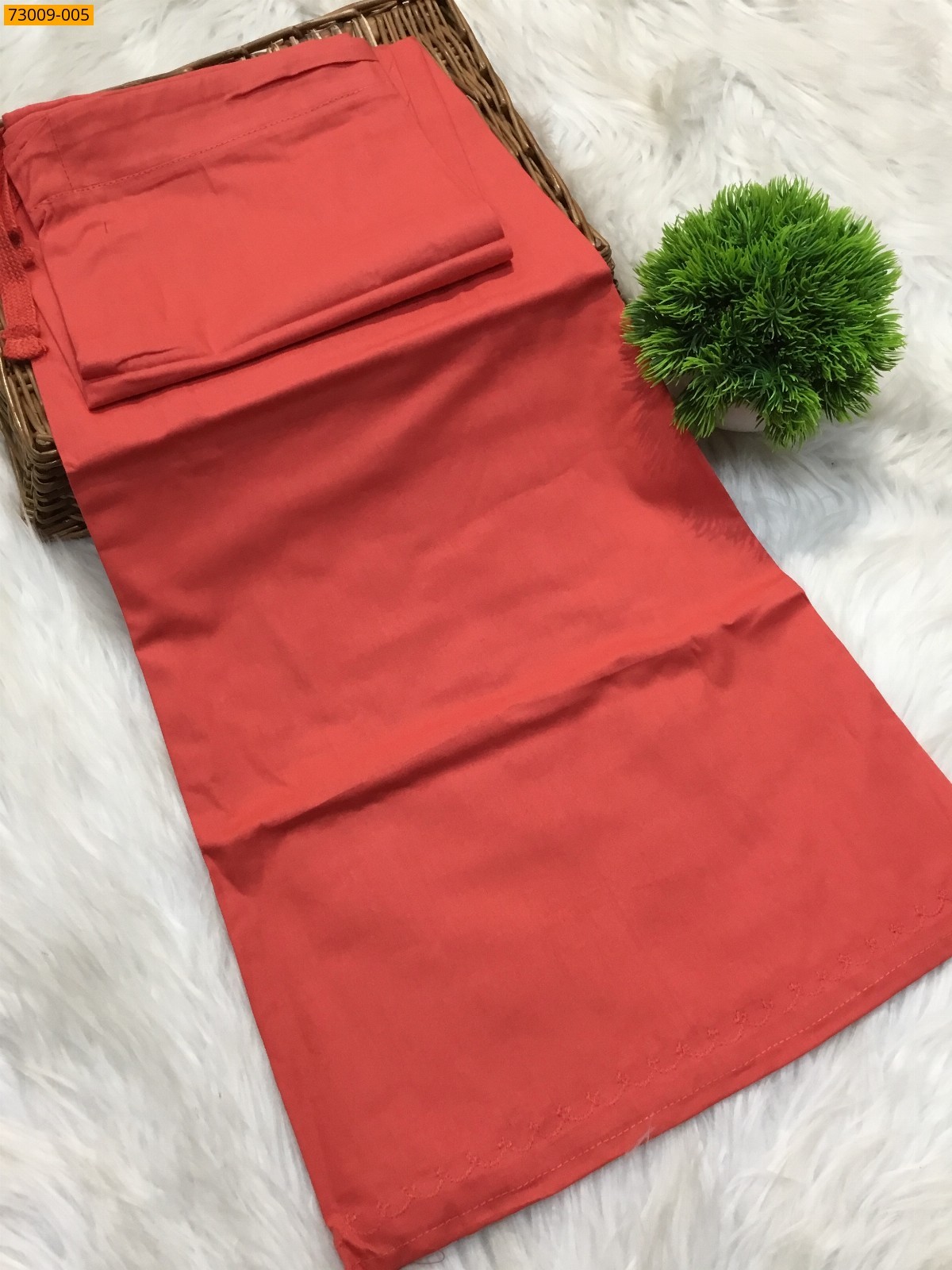 Red Hansa cotton inskirt- 8 part