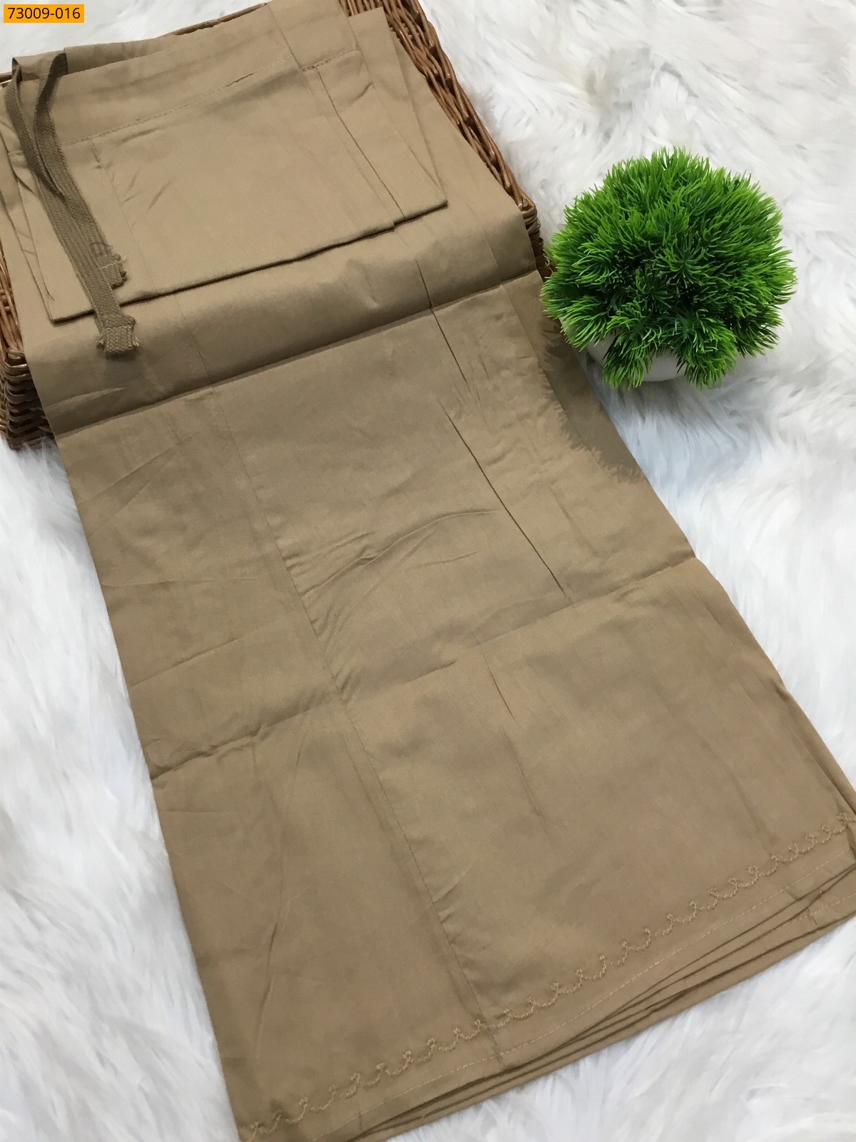 Light Brown Hansa cotton inskirt- 8 part