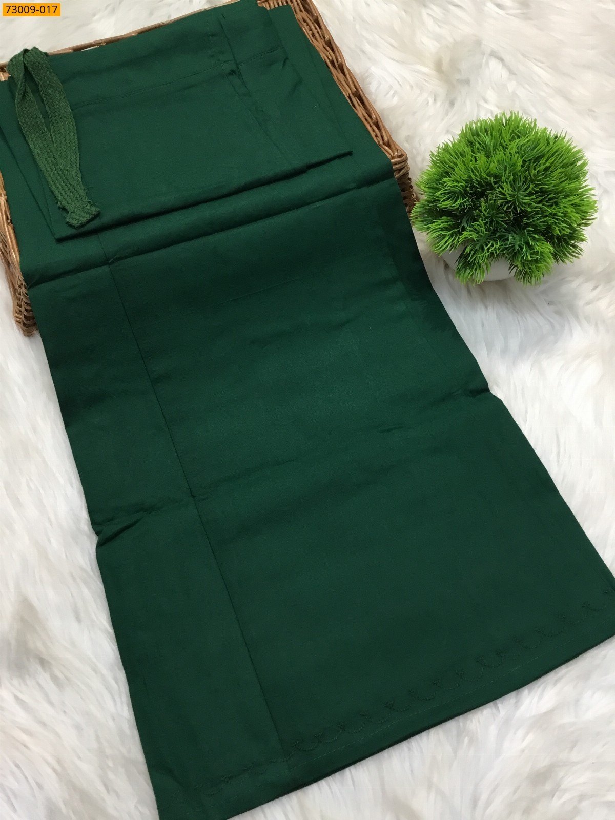 Dark Green Hansa cotton inskirt- 8 part