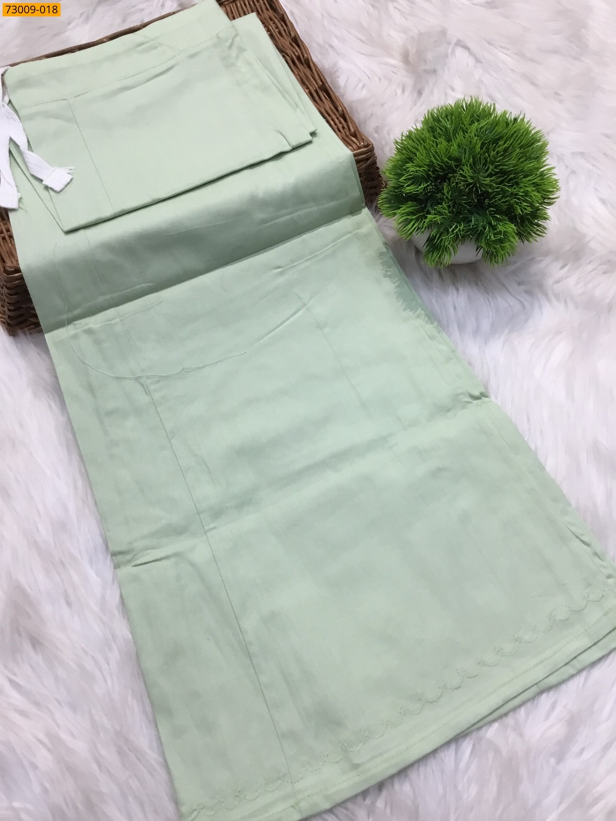 Light Green Hansa cotton inskirt- 8 part
