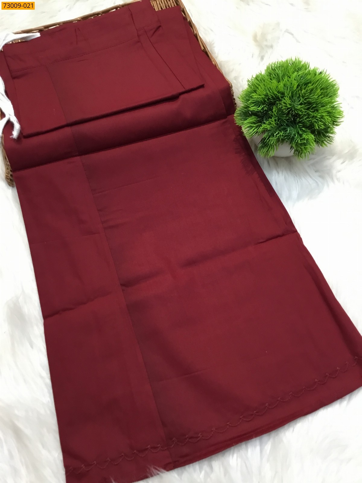 Maroon Hansa cotton inskirt- 8 part